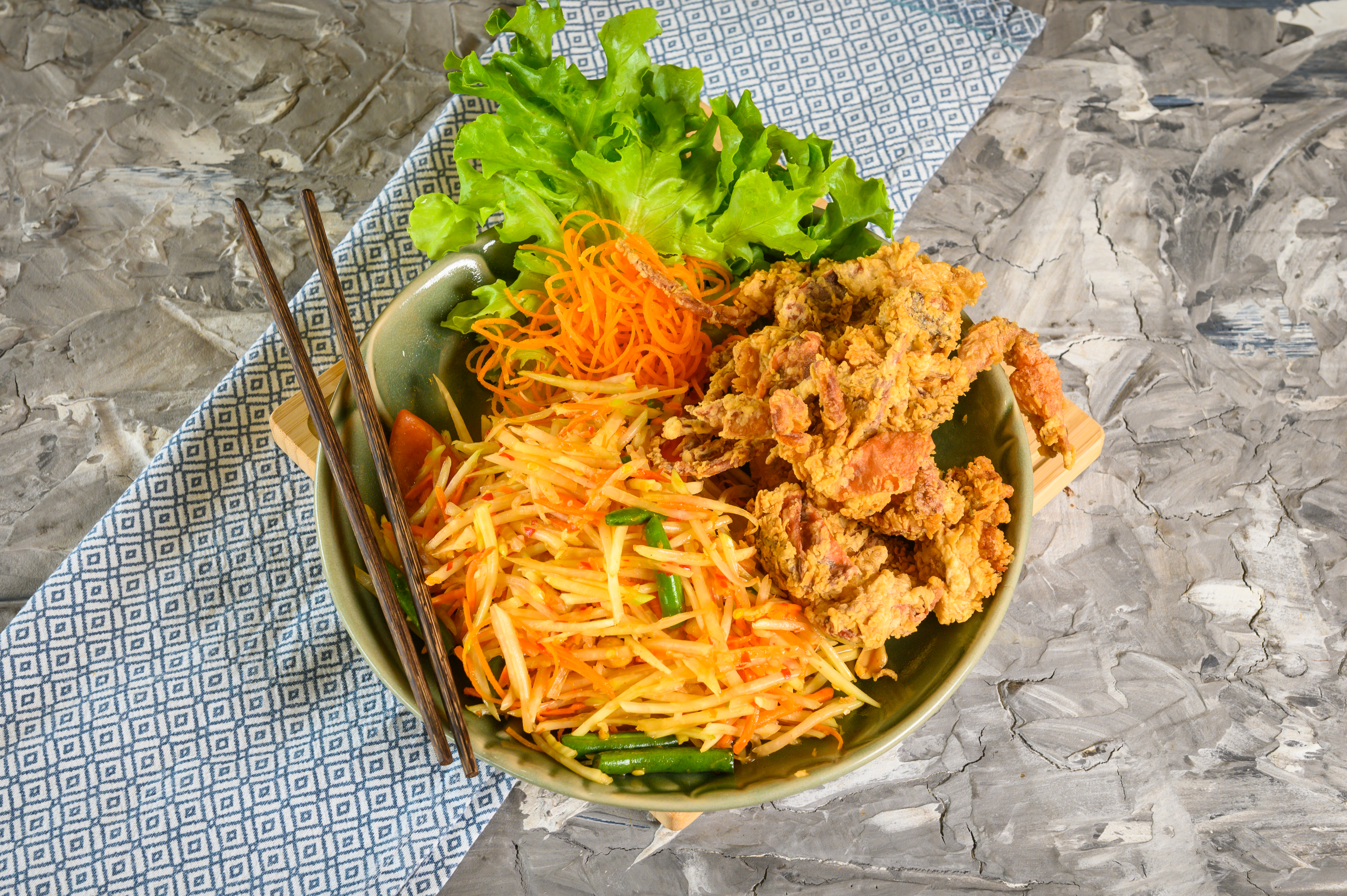 Som Tum with Soft-Shell Crabs