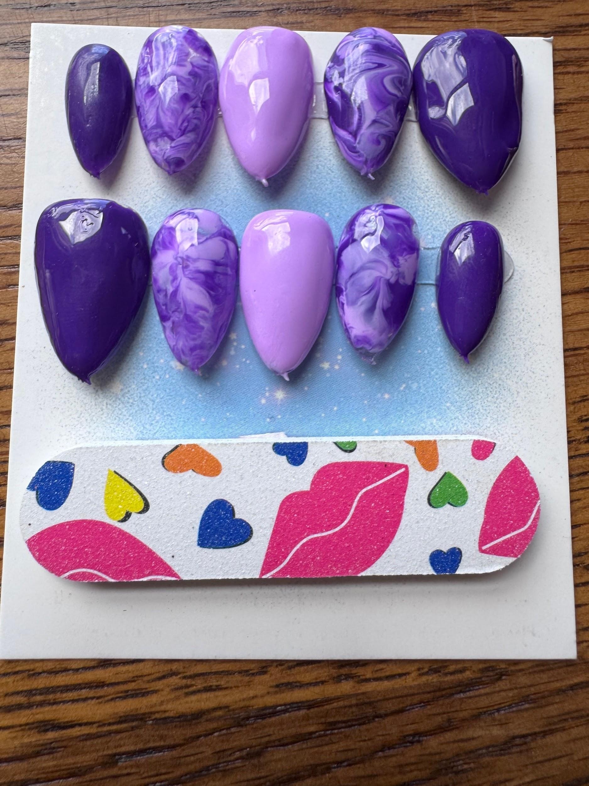 Pretty Purple Marble hand-painted nail set