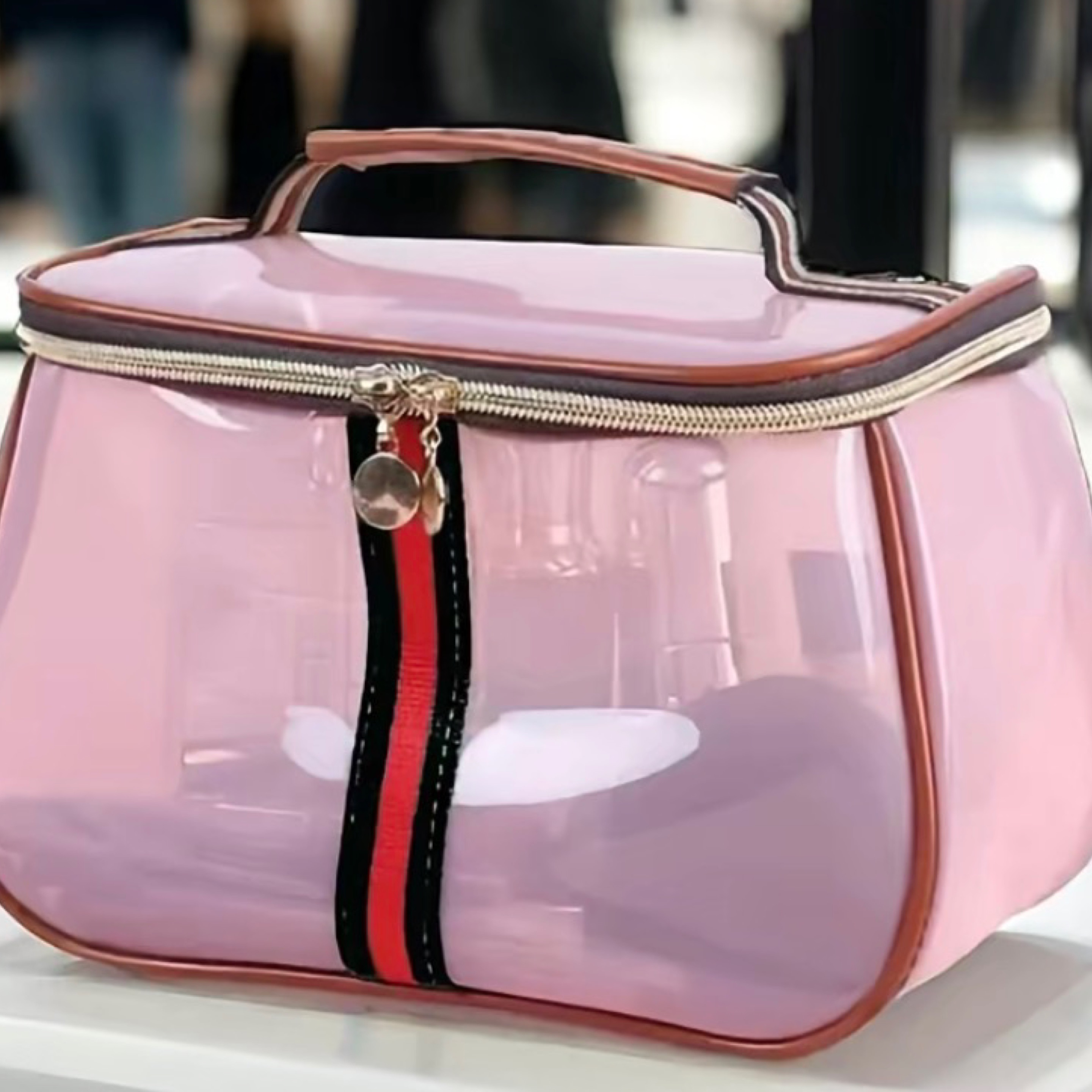 Vintage make up bag pink — Bama Tan boutique, Tuscaloosa AL