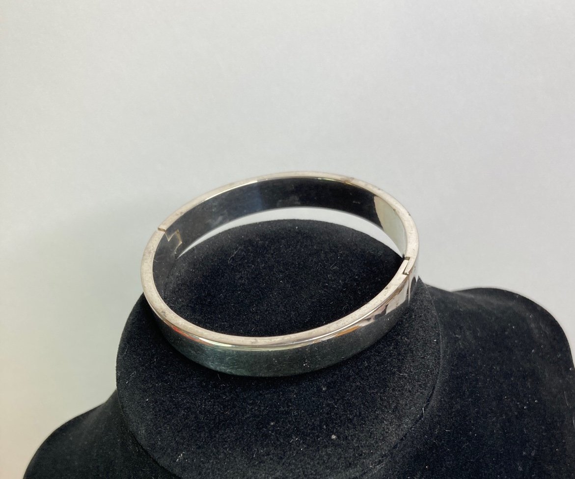 Sterling Silver Hinged Bracelet