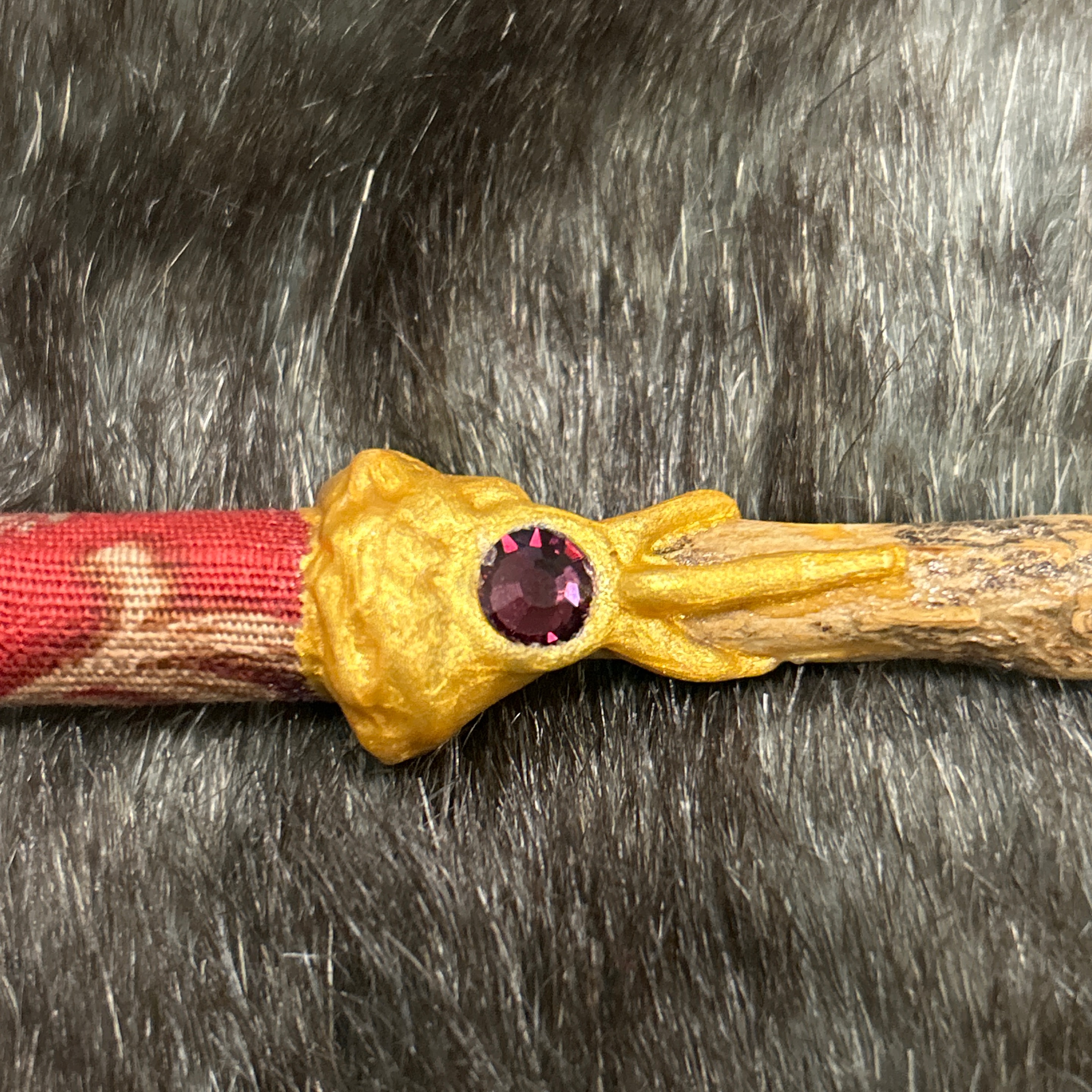 Phoenix Feather 8" Boxwood Spitfire w/ Amethyst Colour Crystal