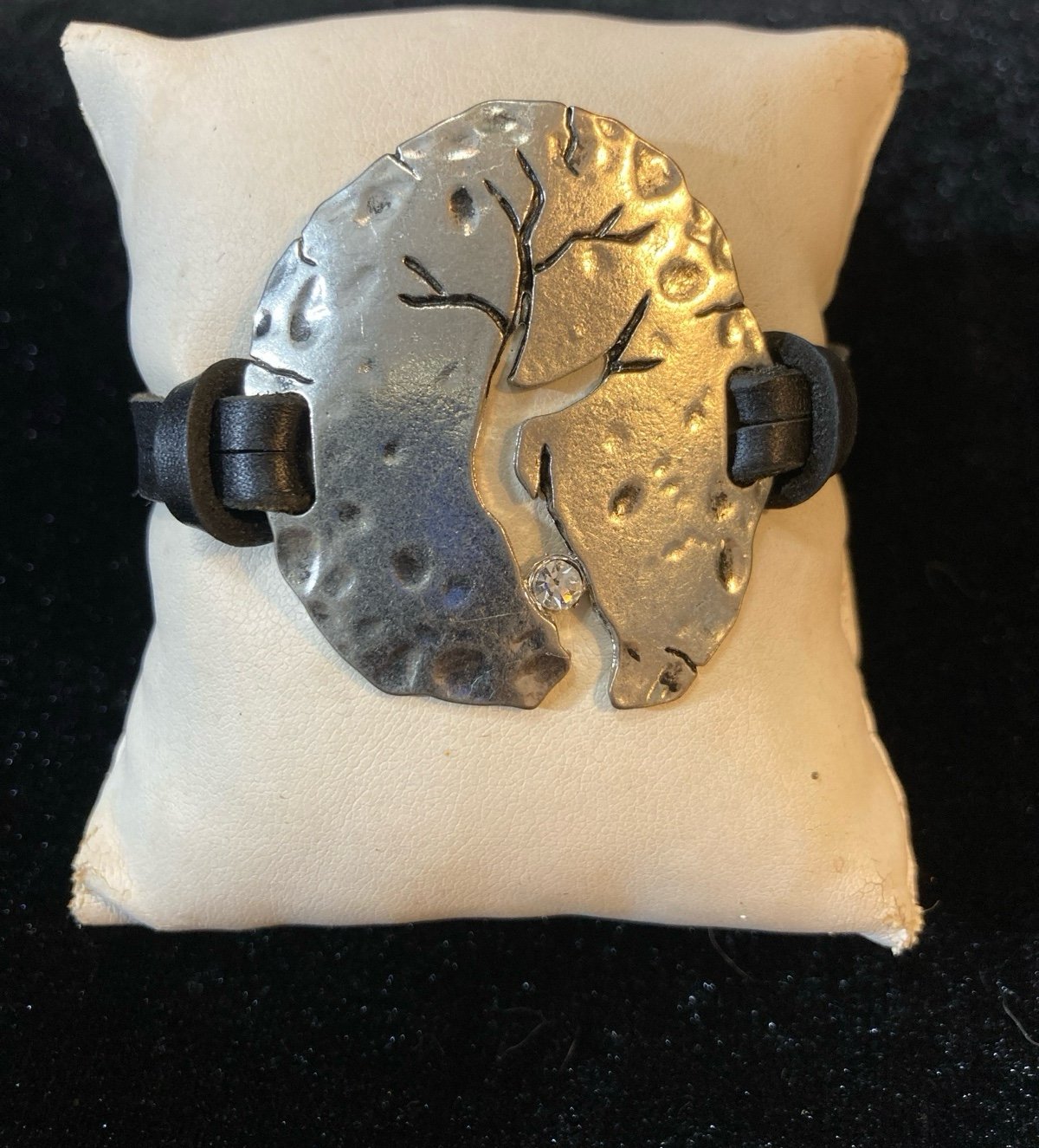 Rare Leather bracelet hammered metal plate featuring a "Tree of Life"