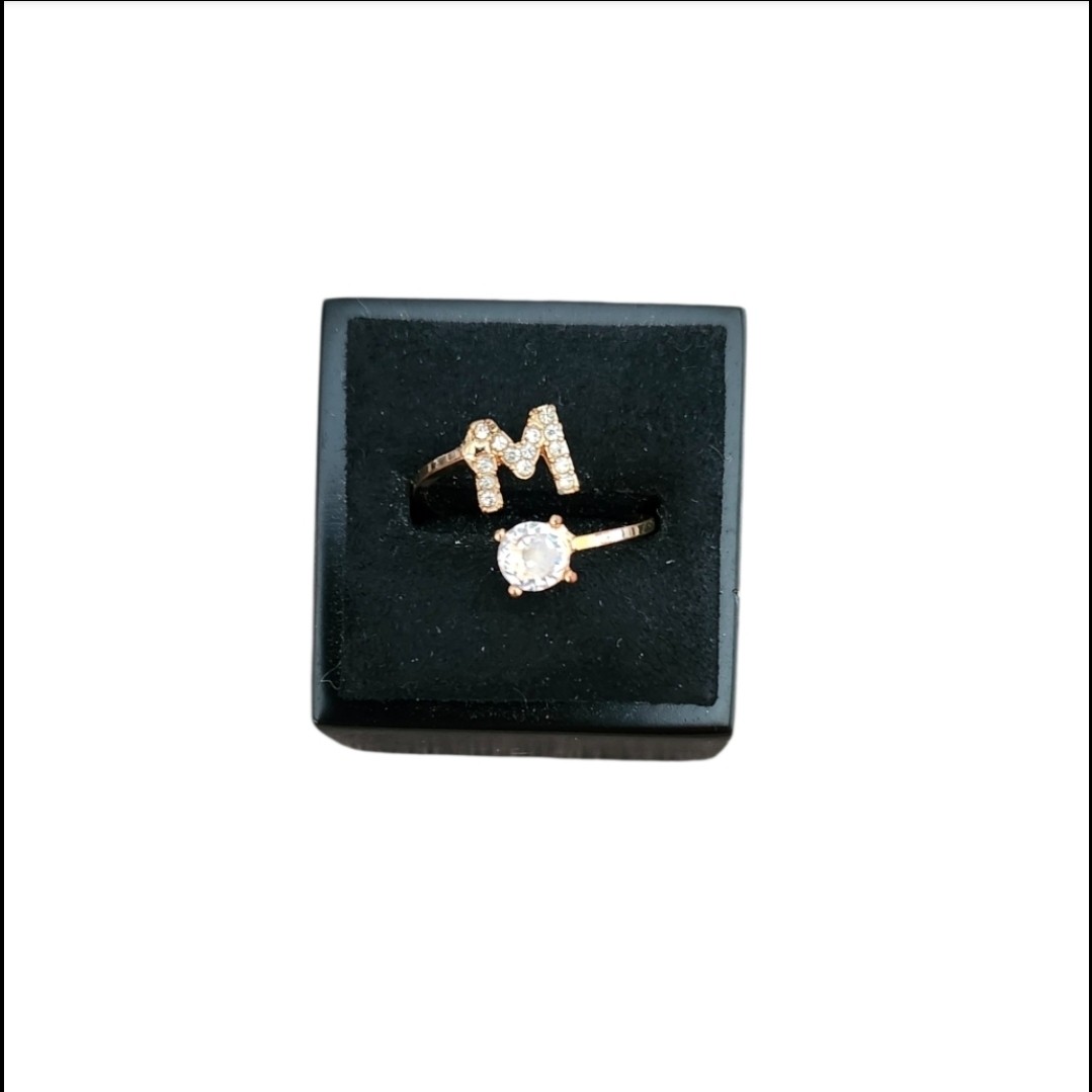 Size 6.5 Gold Toned Monogram M Wrap Ring