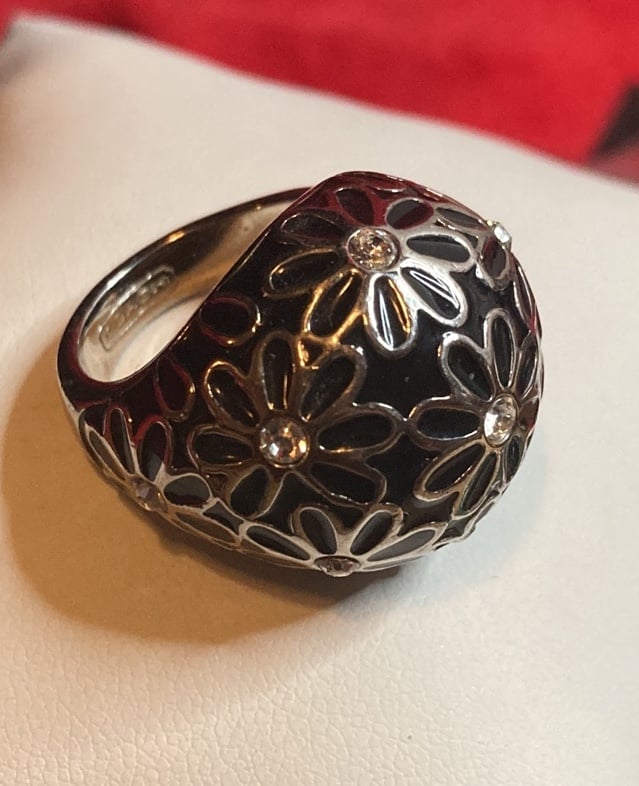 COACH Silvertone Black Rhinestone Flower Dome Ring size 6