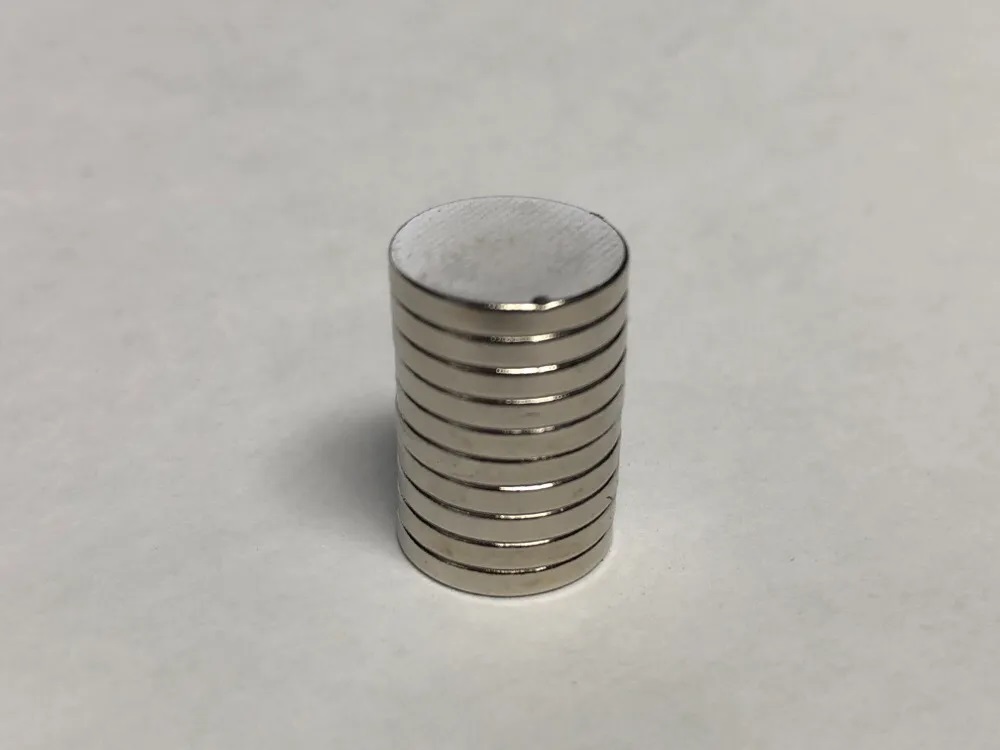 Universal Flat Magnets