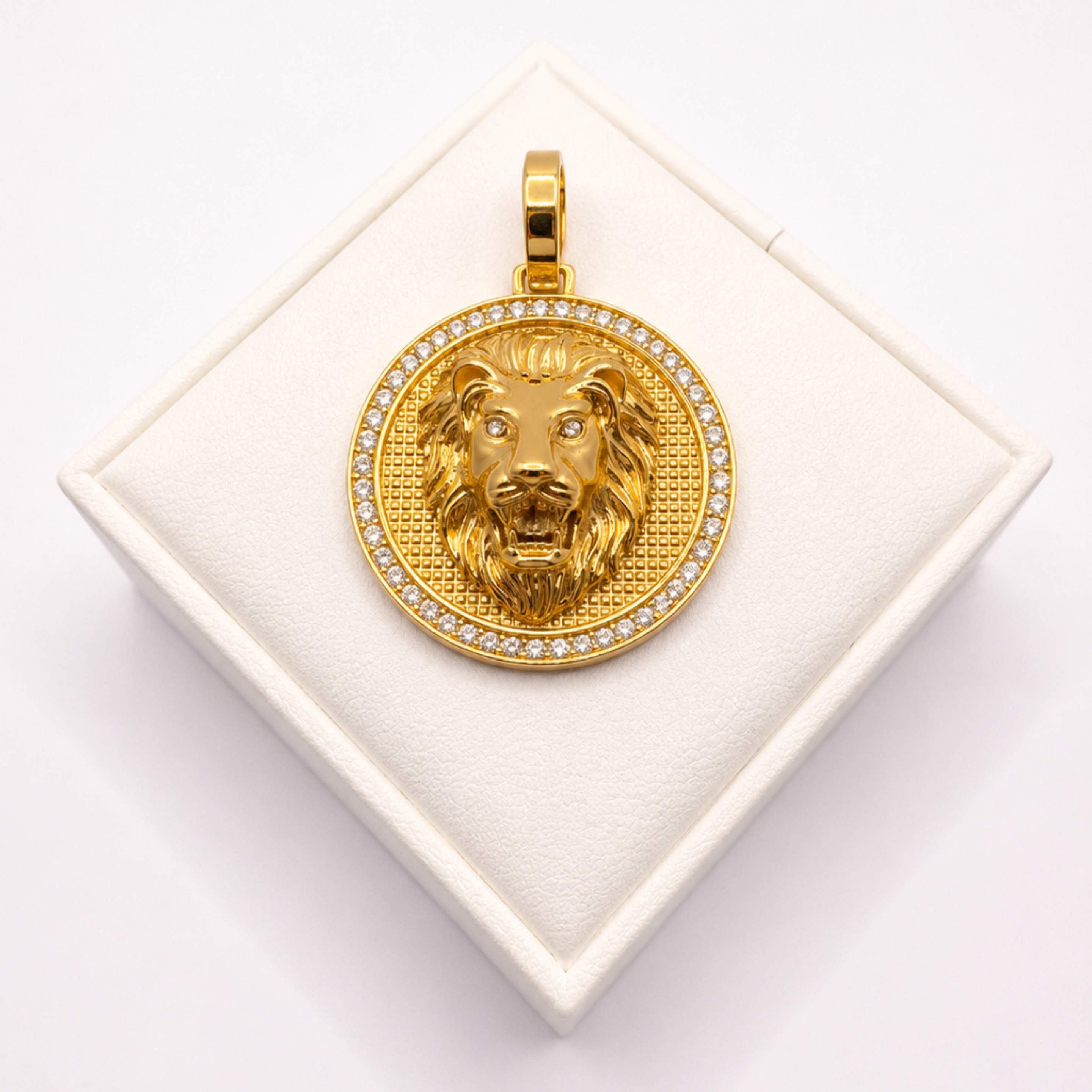 Gold Lion Pendant 