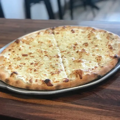 White Garlic Pizza- 4 cut