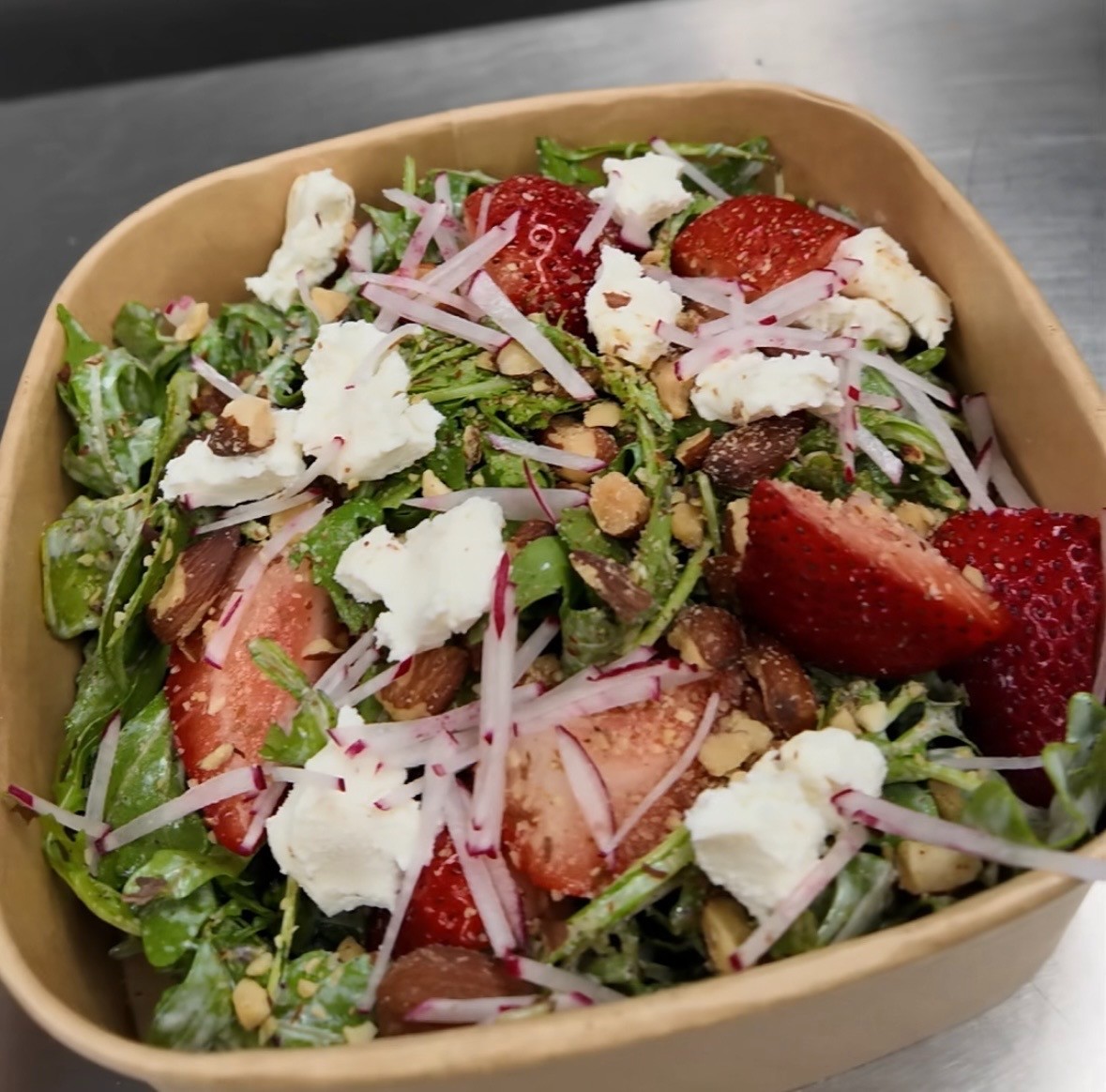Strawberry and Arugula - Salad