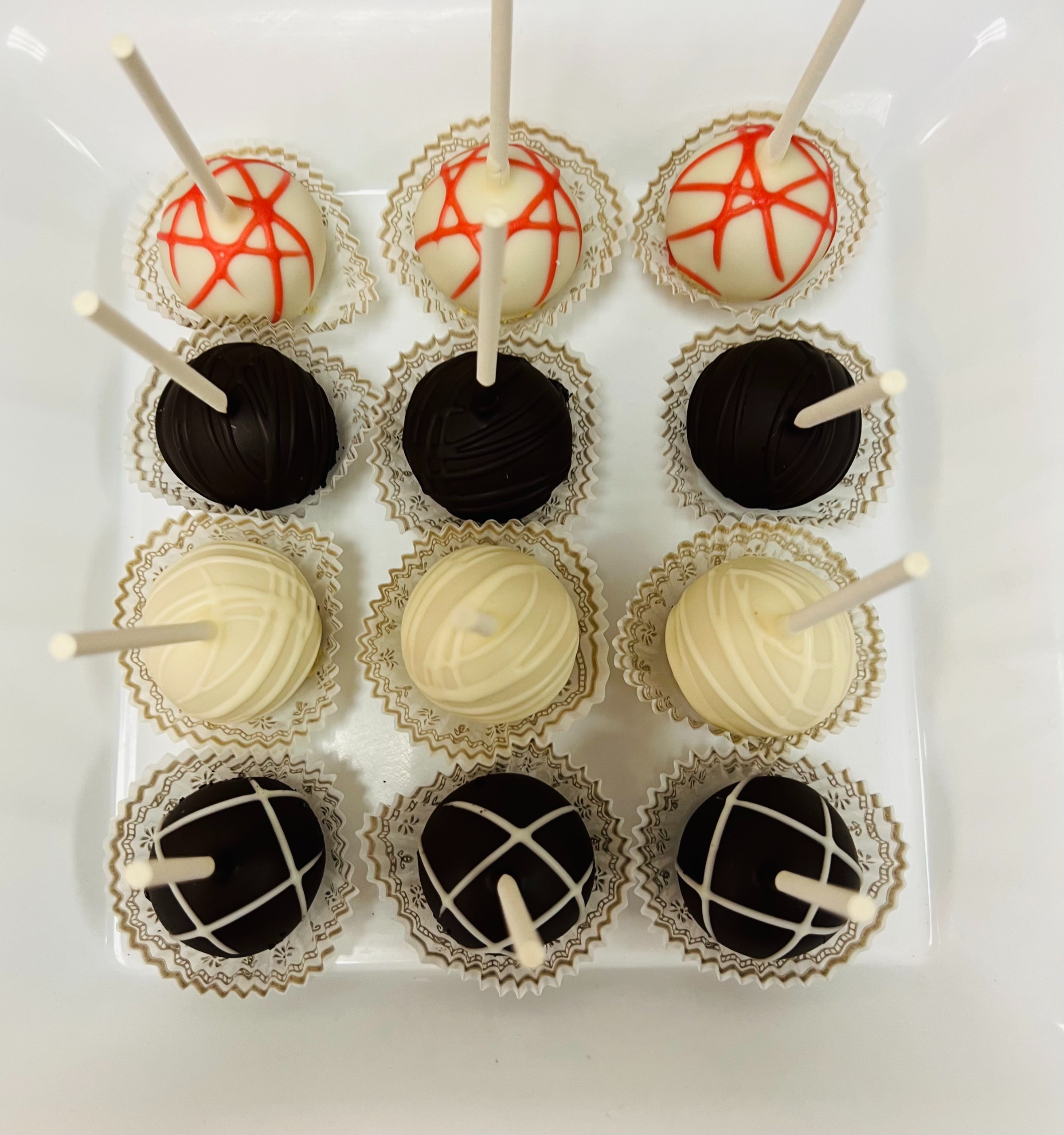 12 Pack Variety Assorted Cake Pops