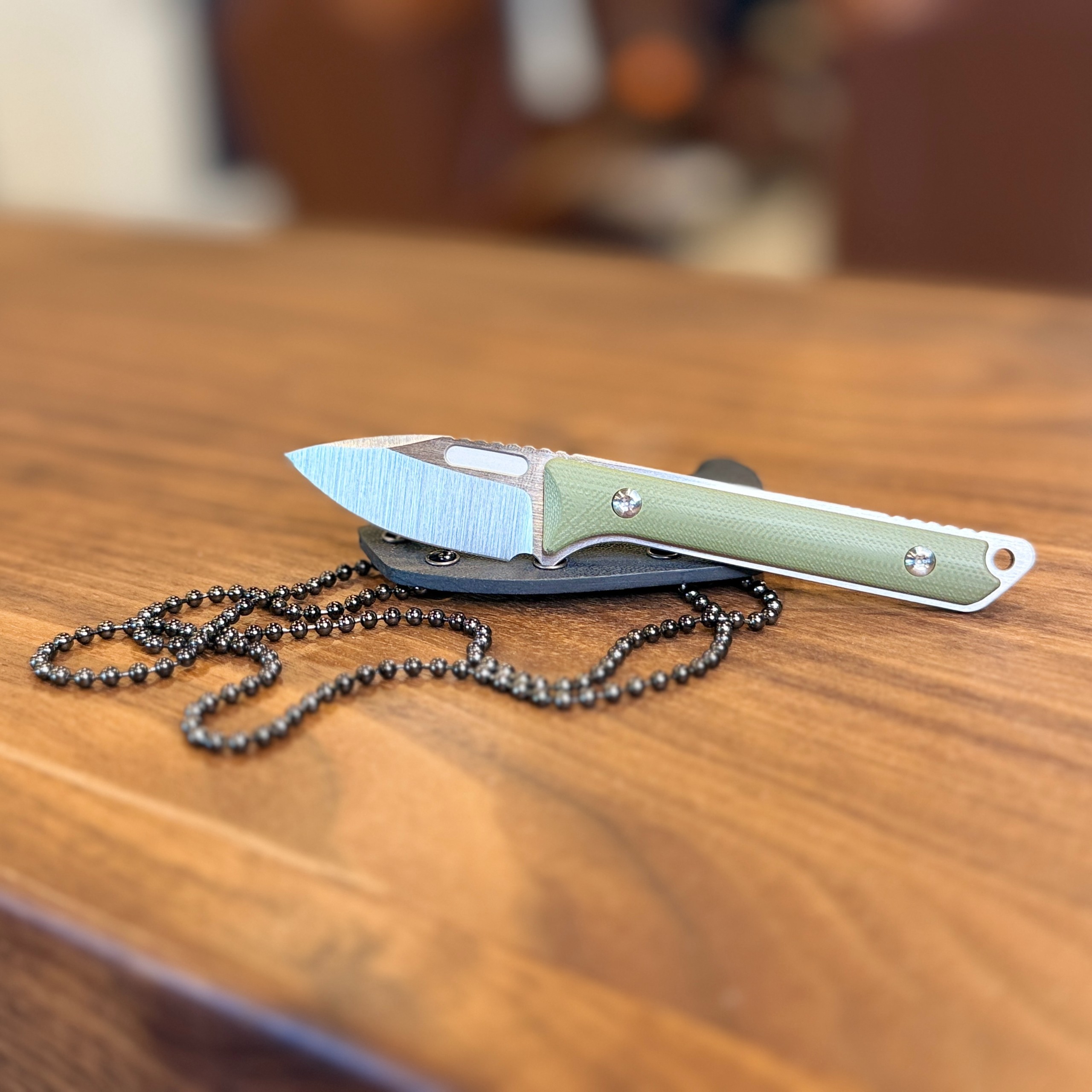 Griffin Scout Satin/Green G10