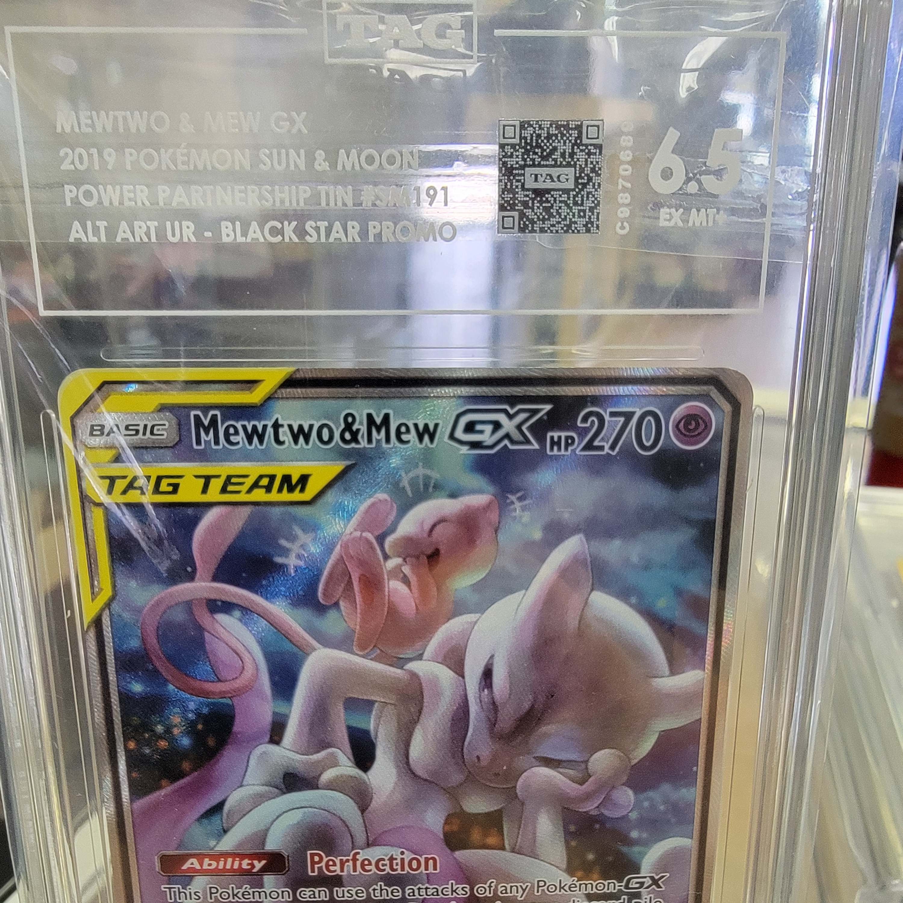 Tag 6.5 Mew & Mewtwo Gx SM Promo Graded Card