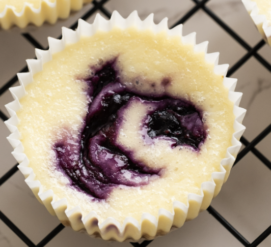 Mini Cheesecake cupcakes