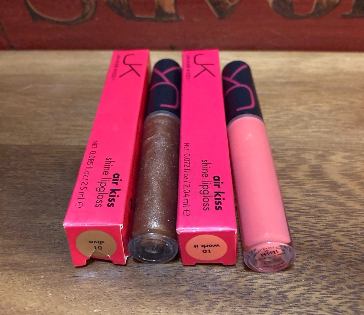 Jemma Kidd Air Kiss Shine Lipgloss Lip Gloss Lipstick 01 DIVA and 01 WORK IT