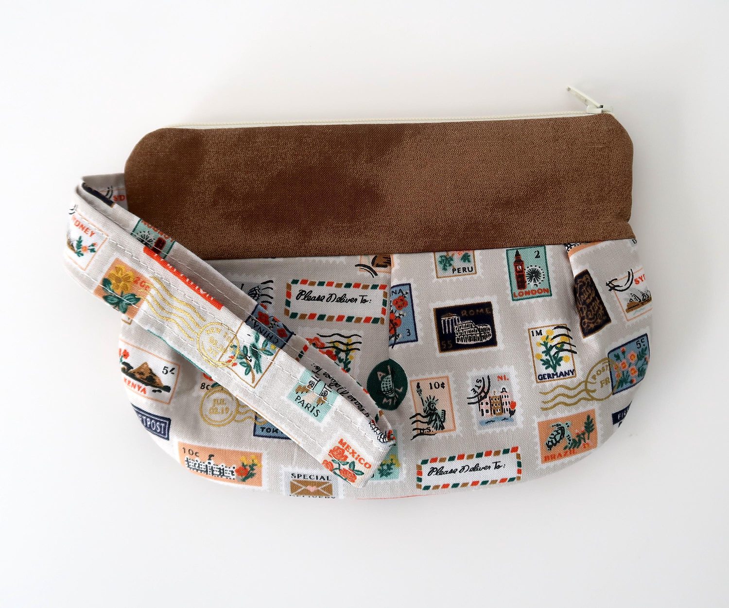 Pleated Wristlet – Postage Stamps Cream, photo 5 of 5