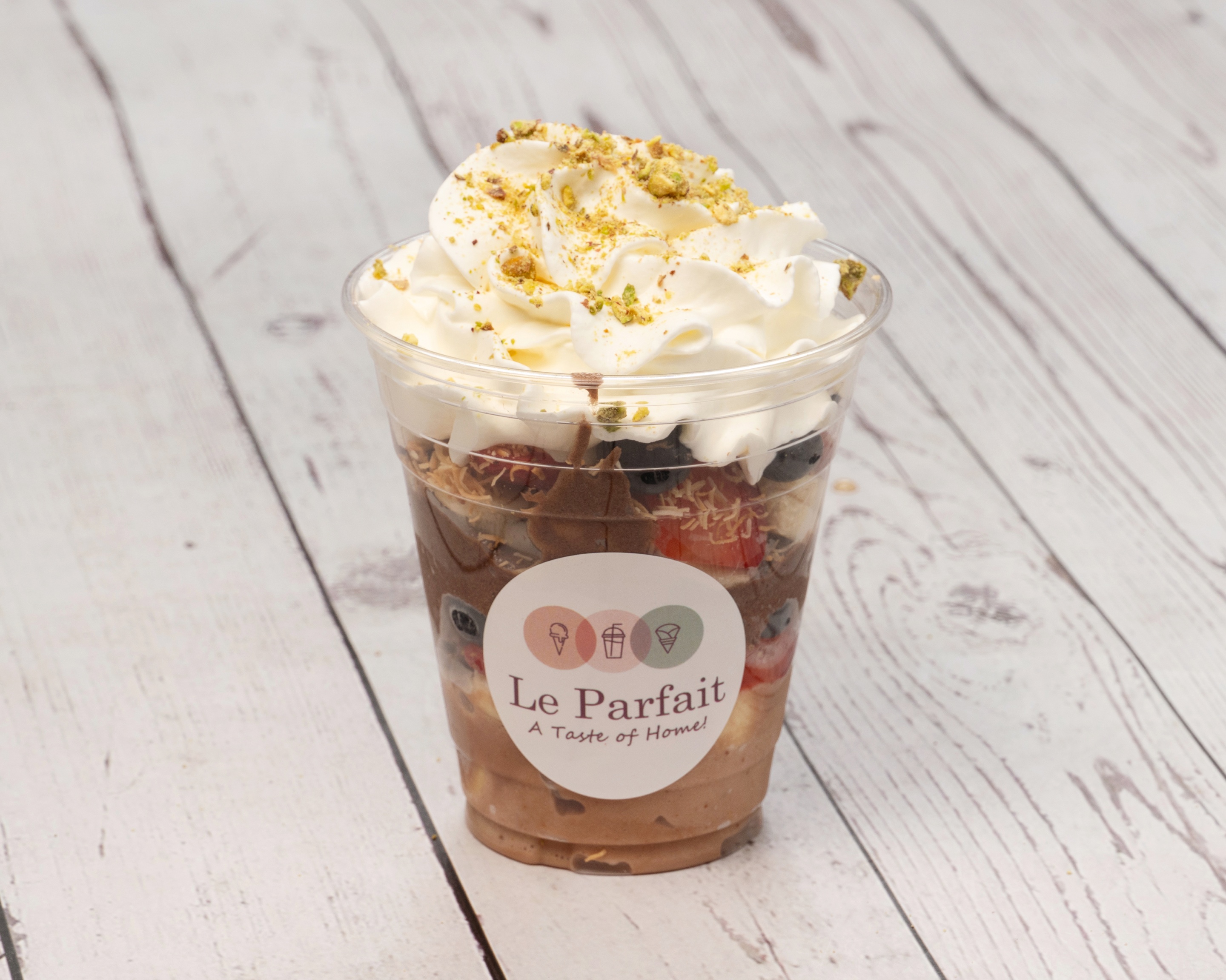 Fruits & Choco Mousse Cup