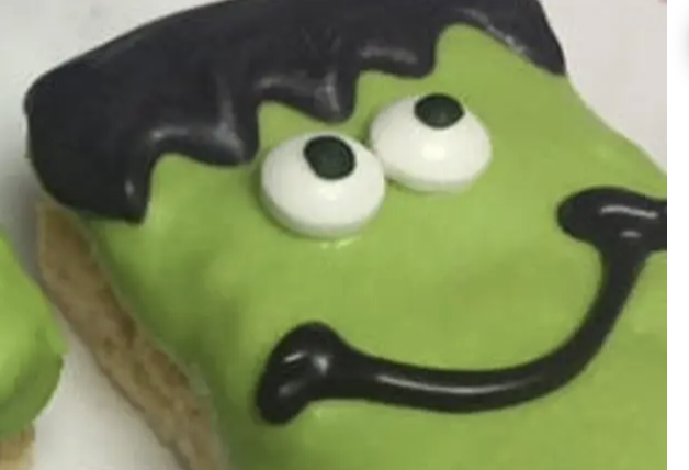 Frankenstien rice krispie bar