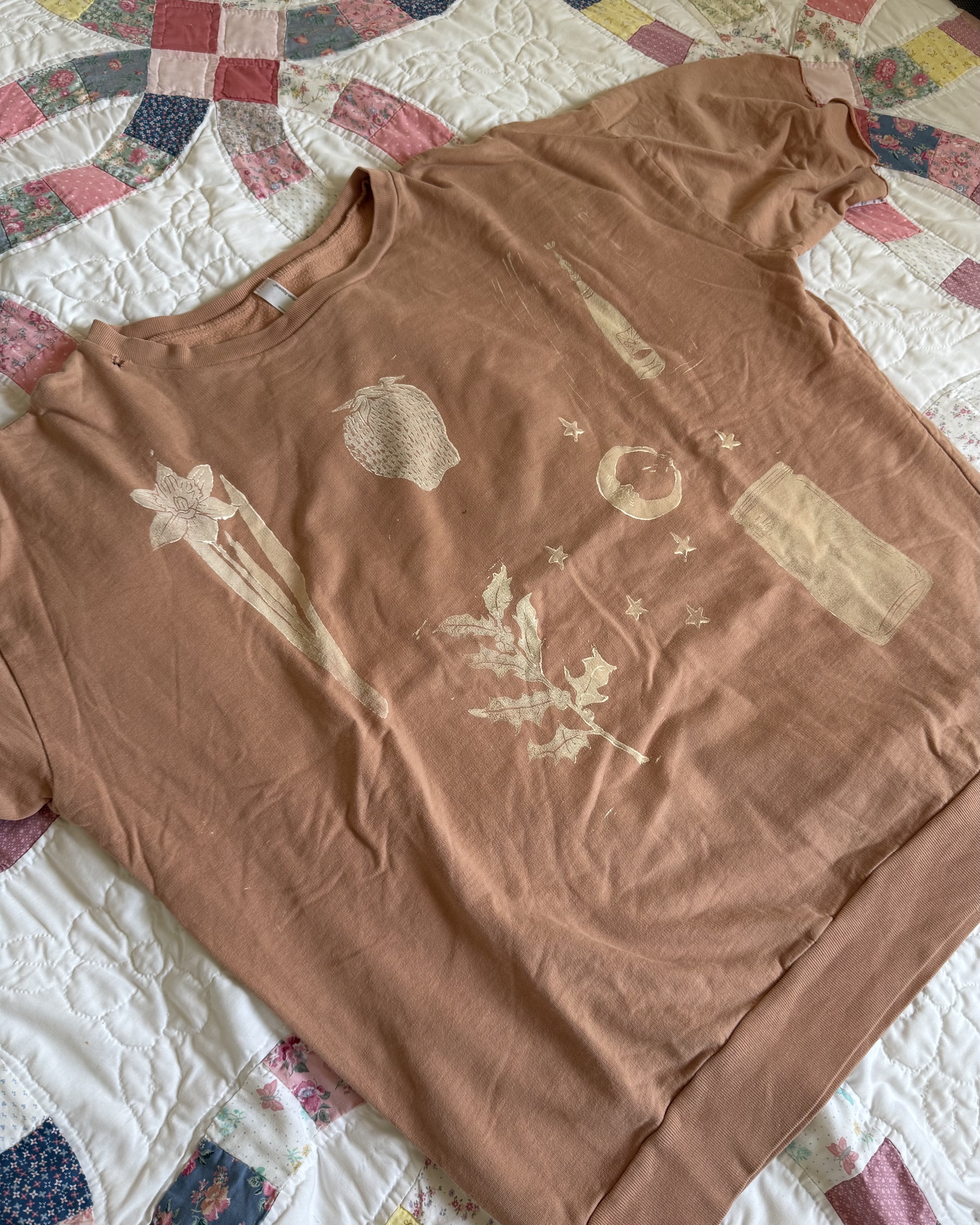 Deer Print - Peach Cutoff Distressed Sweat Tee Med.