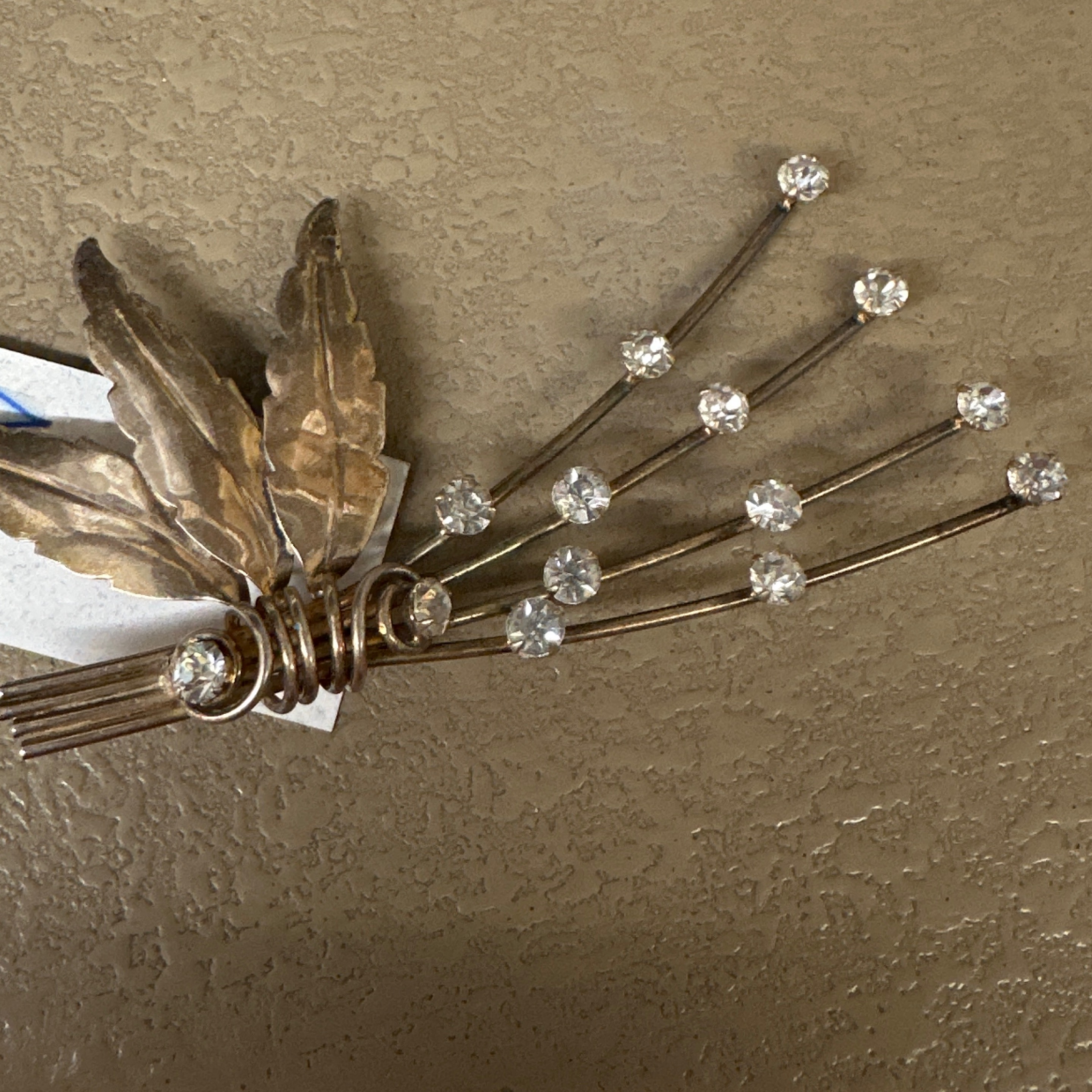 Brust Pin Leaf Bouquet Brooch - Estate Jewelry