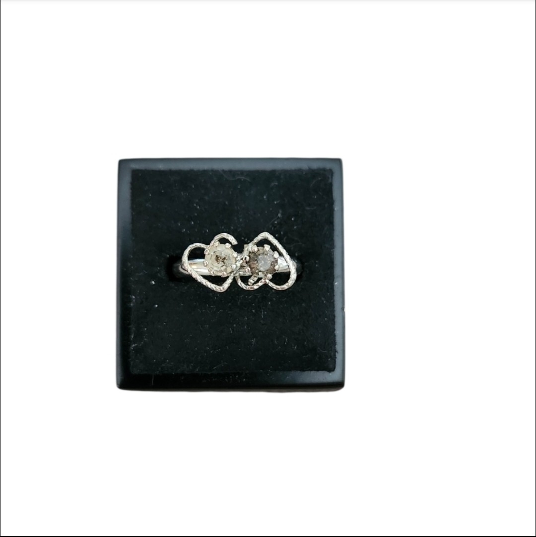 Size 6 Silver Toned Double Heart Gem Ring