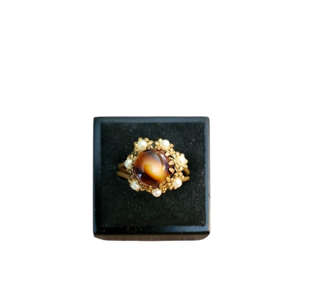 Size 6 Vintage Gold Toned Round Tigers Eye Seed Pearl Ring