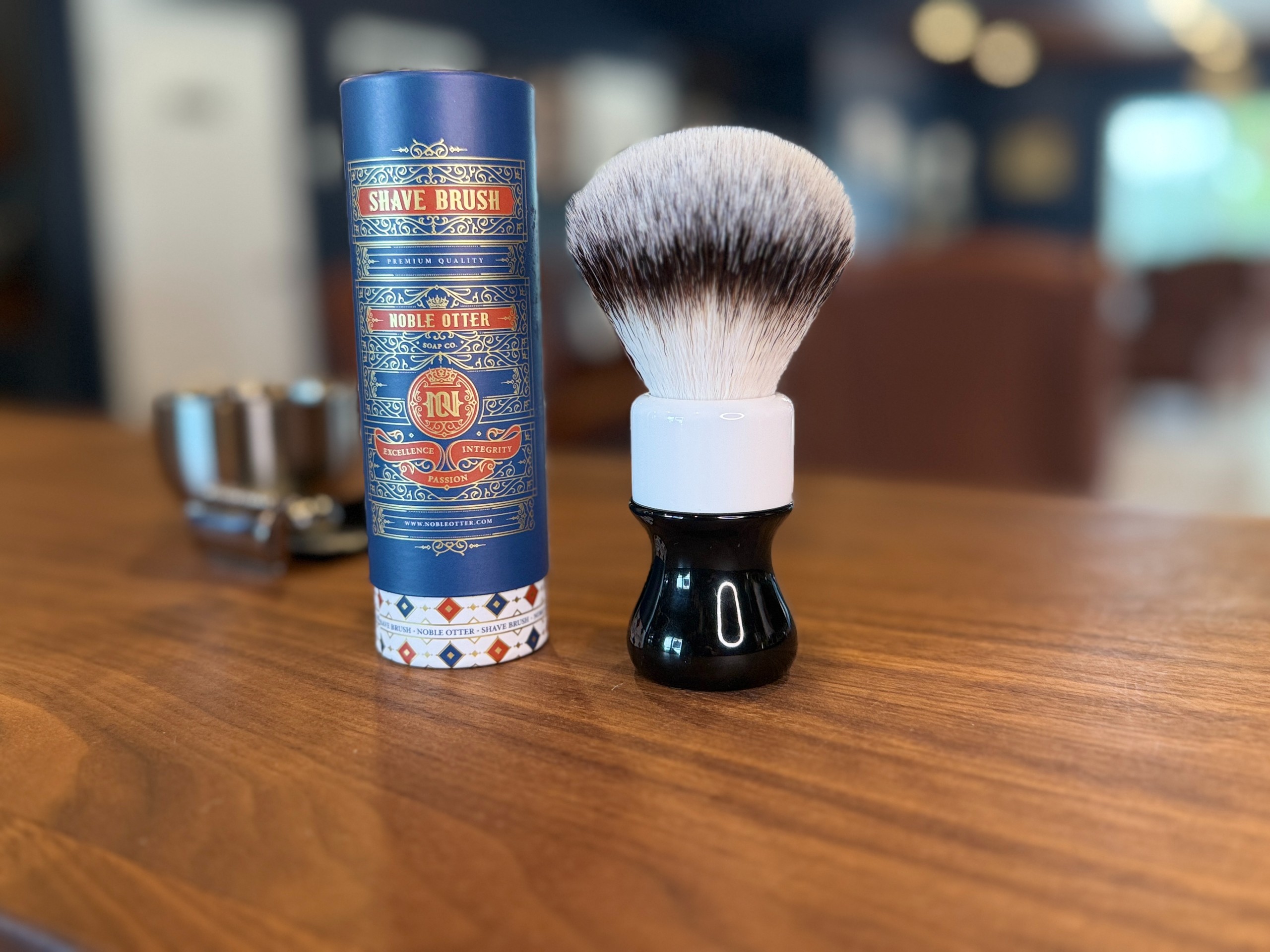 Noble Otter Soap Co - Synthetic Shave Brush - Black/White - 26MM