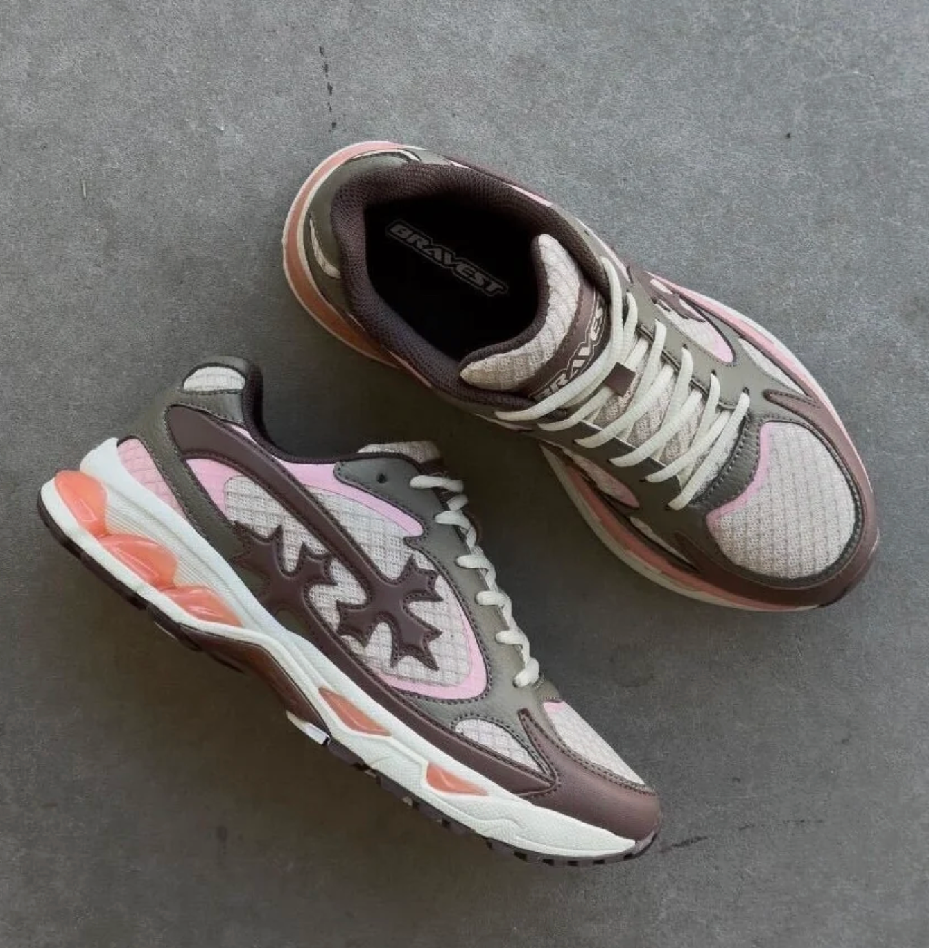 Bravest Studios Cherry Kross Kountry Runner  BROWN / PINK