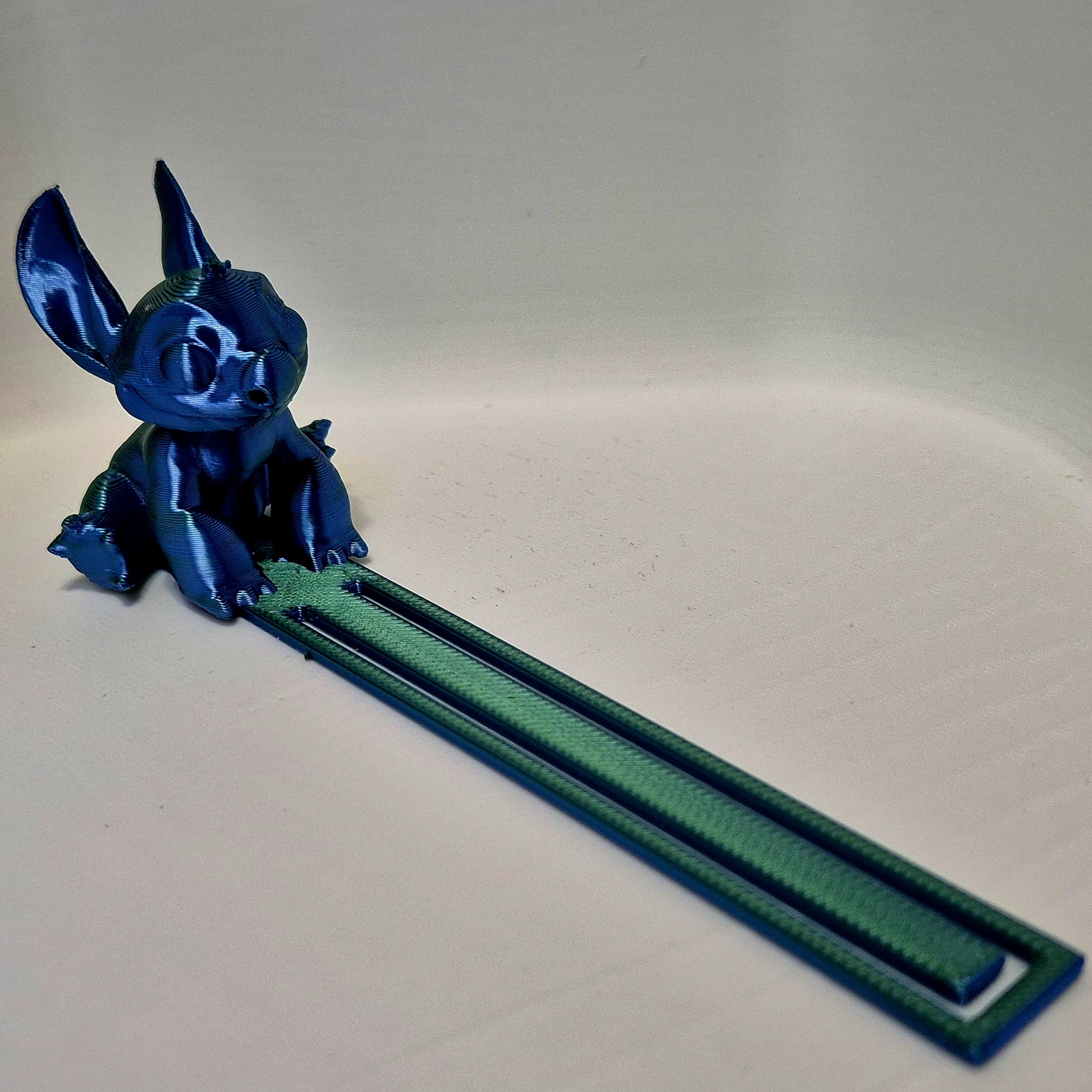 3D Bookmark - Alien Inspired
