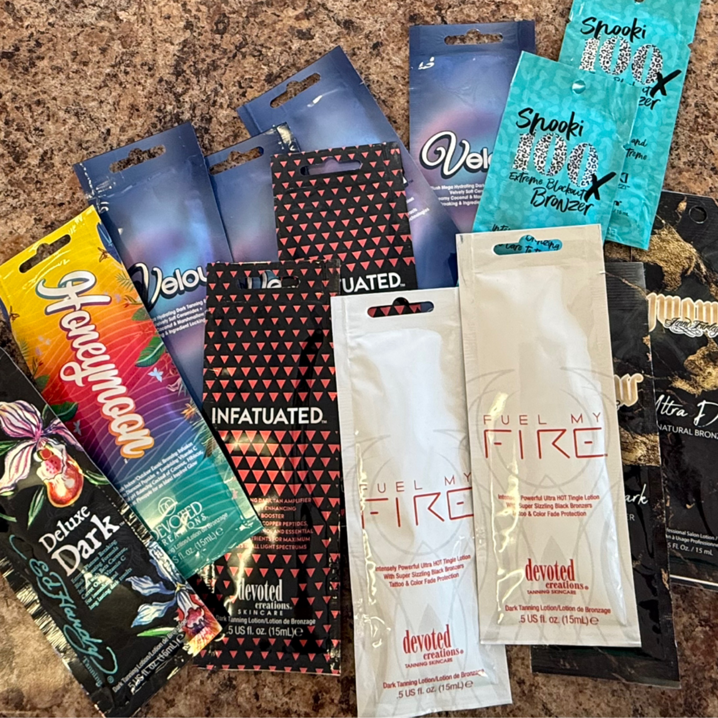 Sample lotion packs — Bama Tan boutique, Tuscaloosa AL