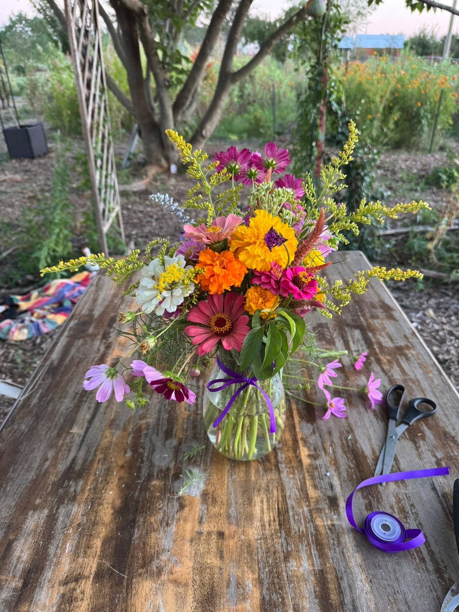 Small Delivery Happy Jar