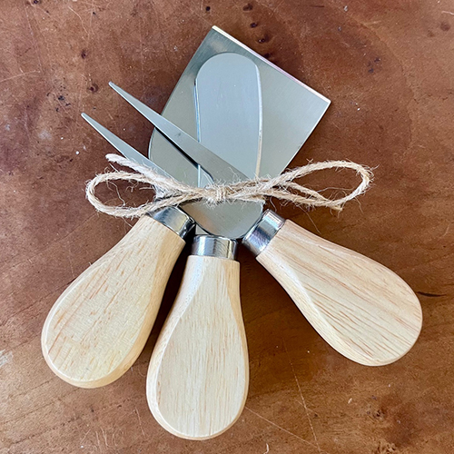 Cheese knife set