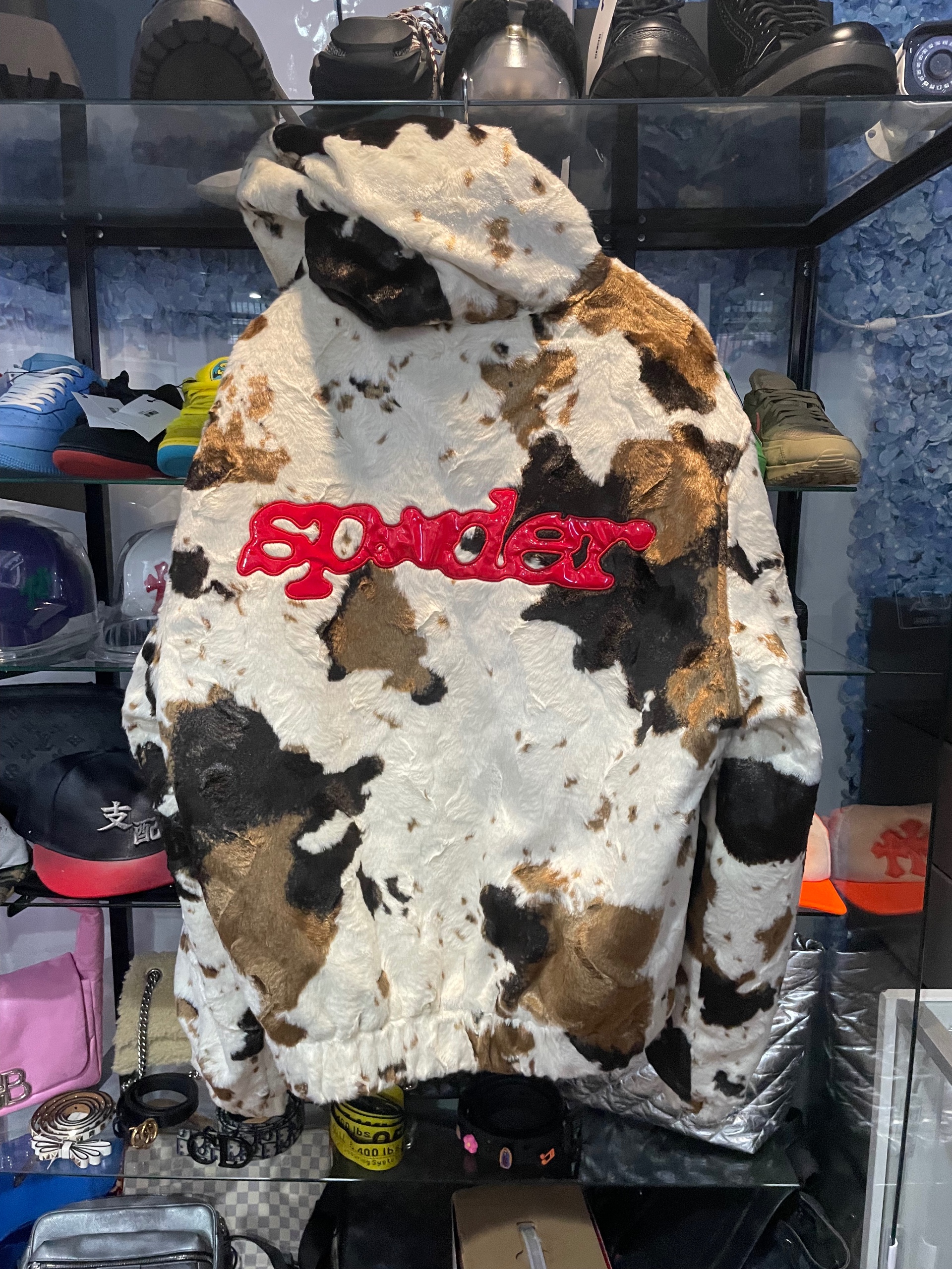 Sp5der Faux Fur Jacket 'Cow Print', size L, preowned condition — photo 2 of 2