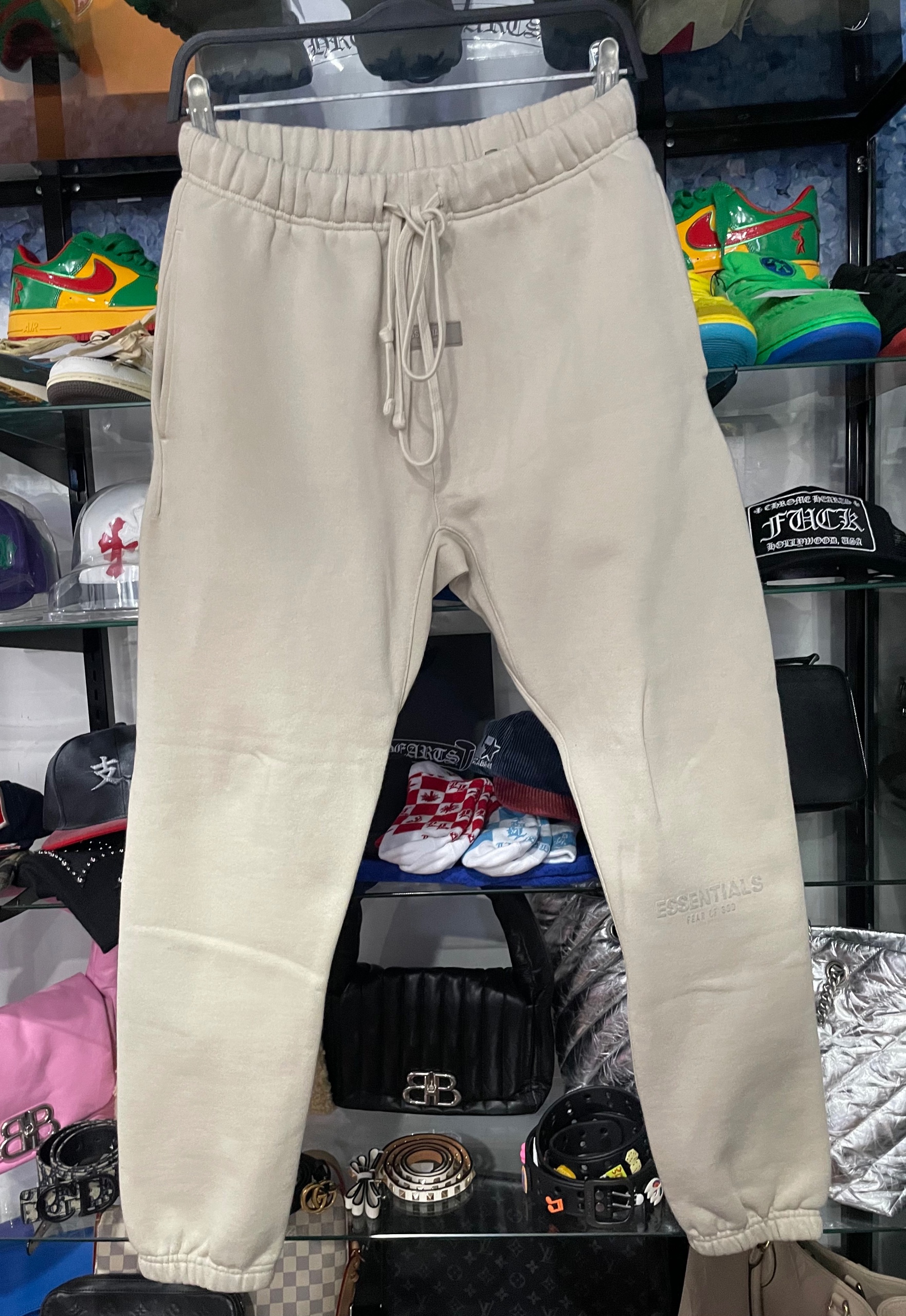 essential fear of god light brow sweat pants size XS (used)