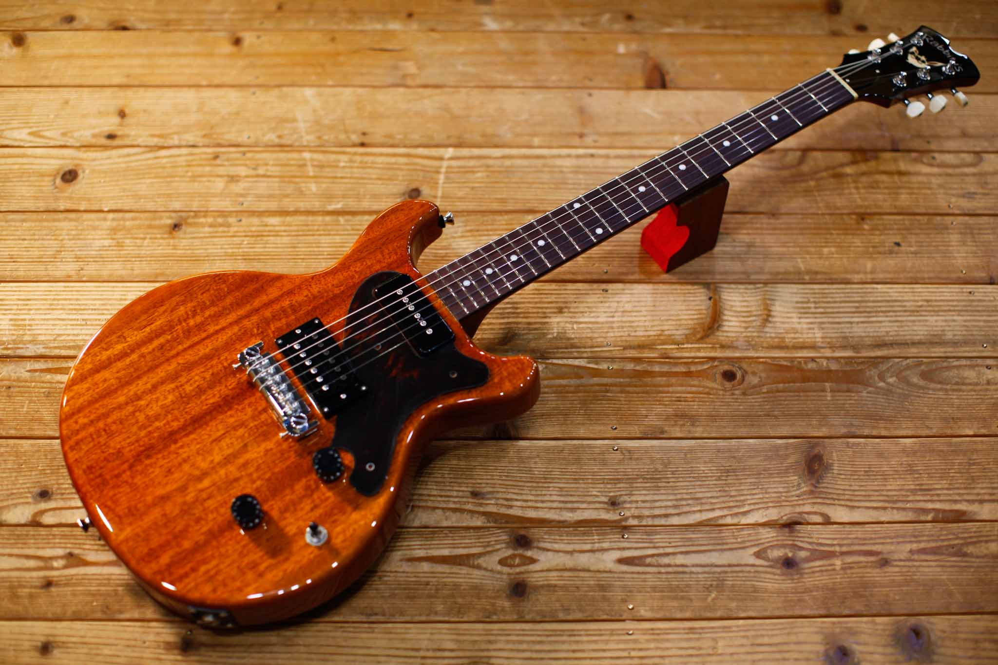Rabbit is USA-1 Mahogany Natural