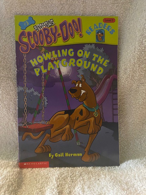 Scooby-Doo Reader #3: Howling on the Playground (Level 2) (3) (Scooby-Doo! Readers)/Gail Herman