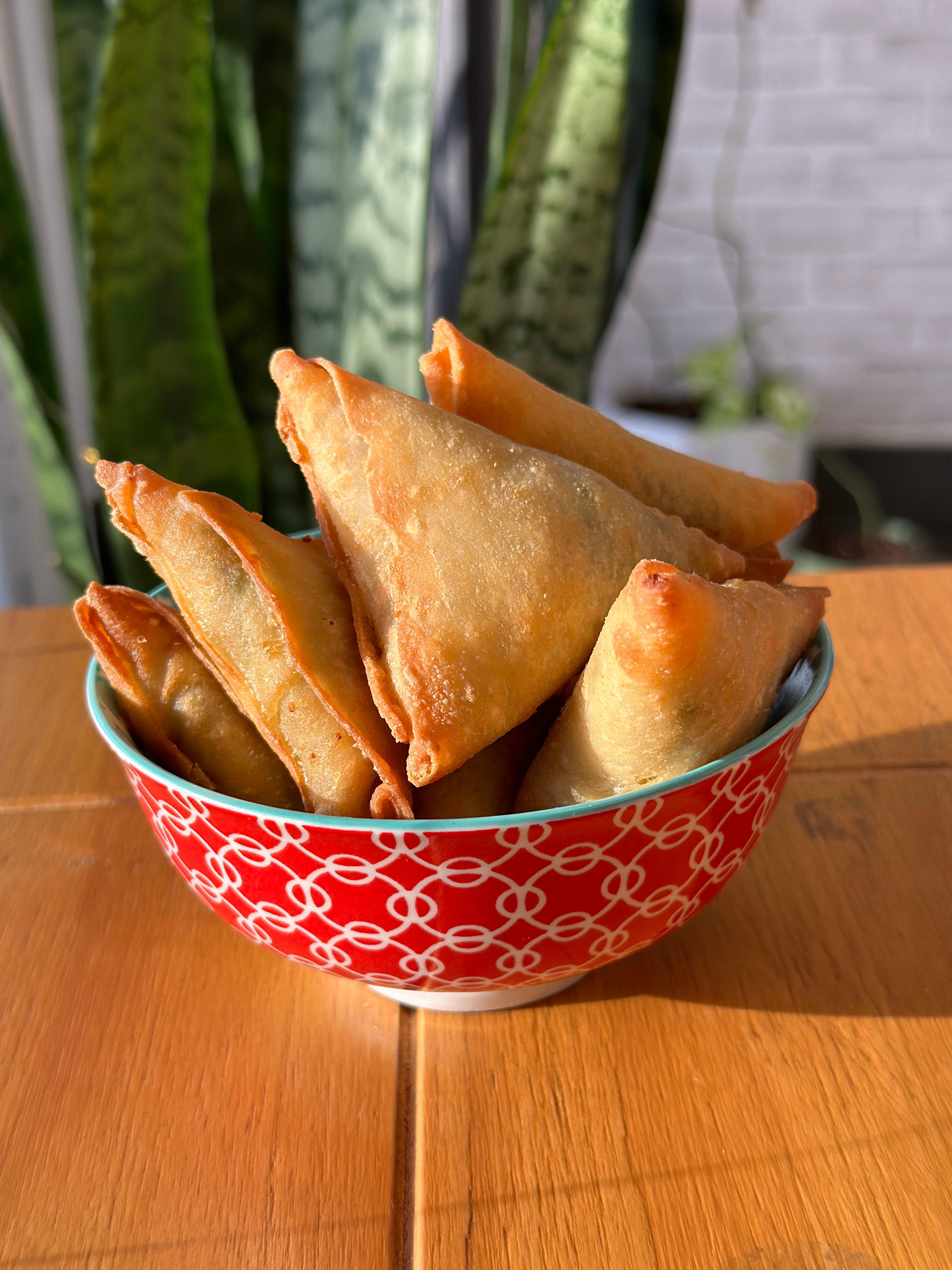 6 Mini Pocket Samosas (V)