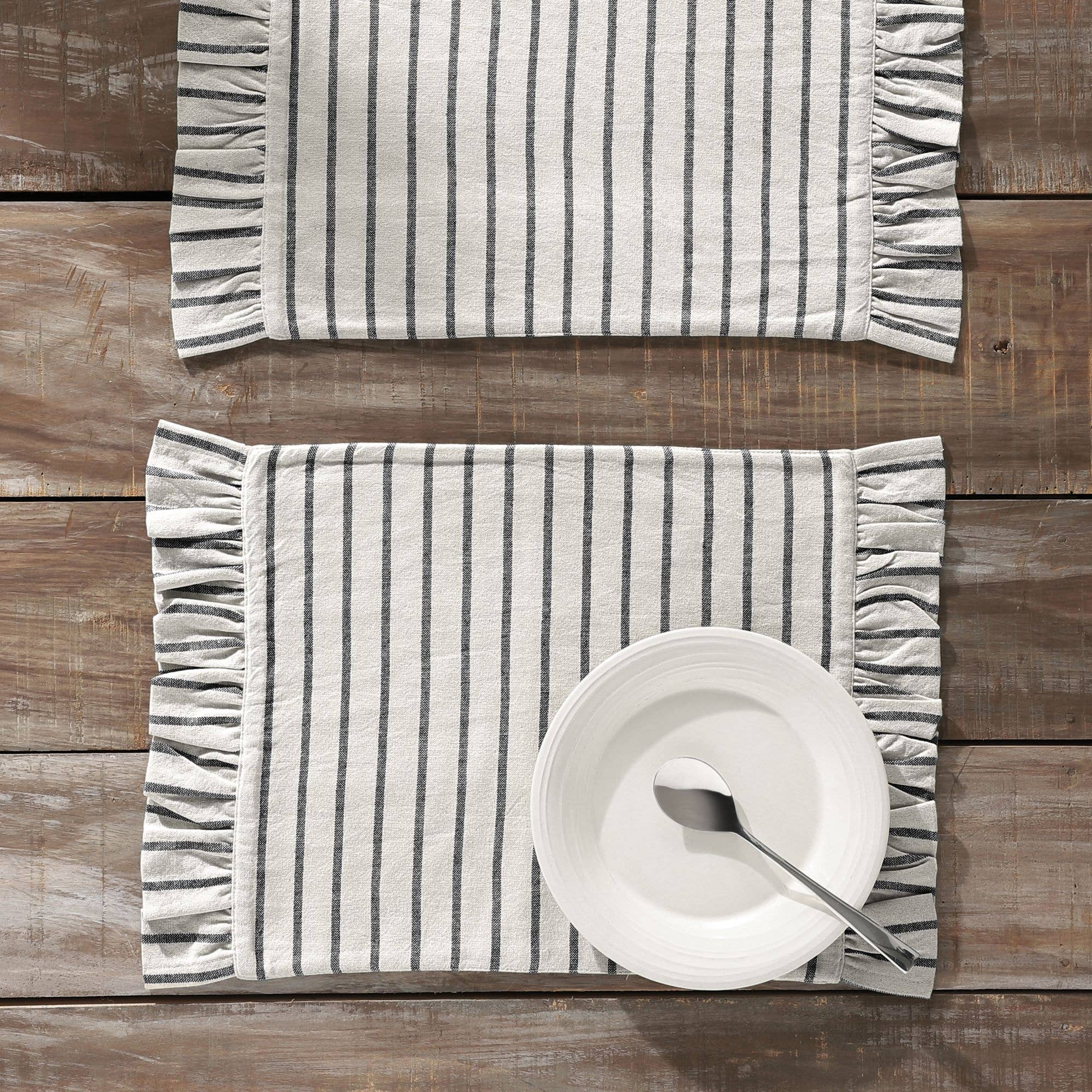 Ticking Stripe Ruffled Placemat Set