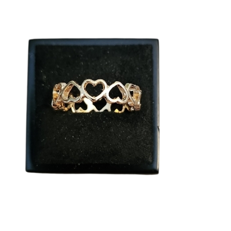 Size 8 Gold Toned Open Heart Chain Link Ring 