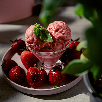 Strawberry Basil Sorbet - 1 Scoop