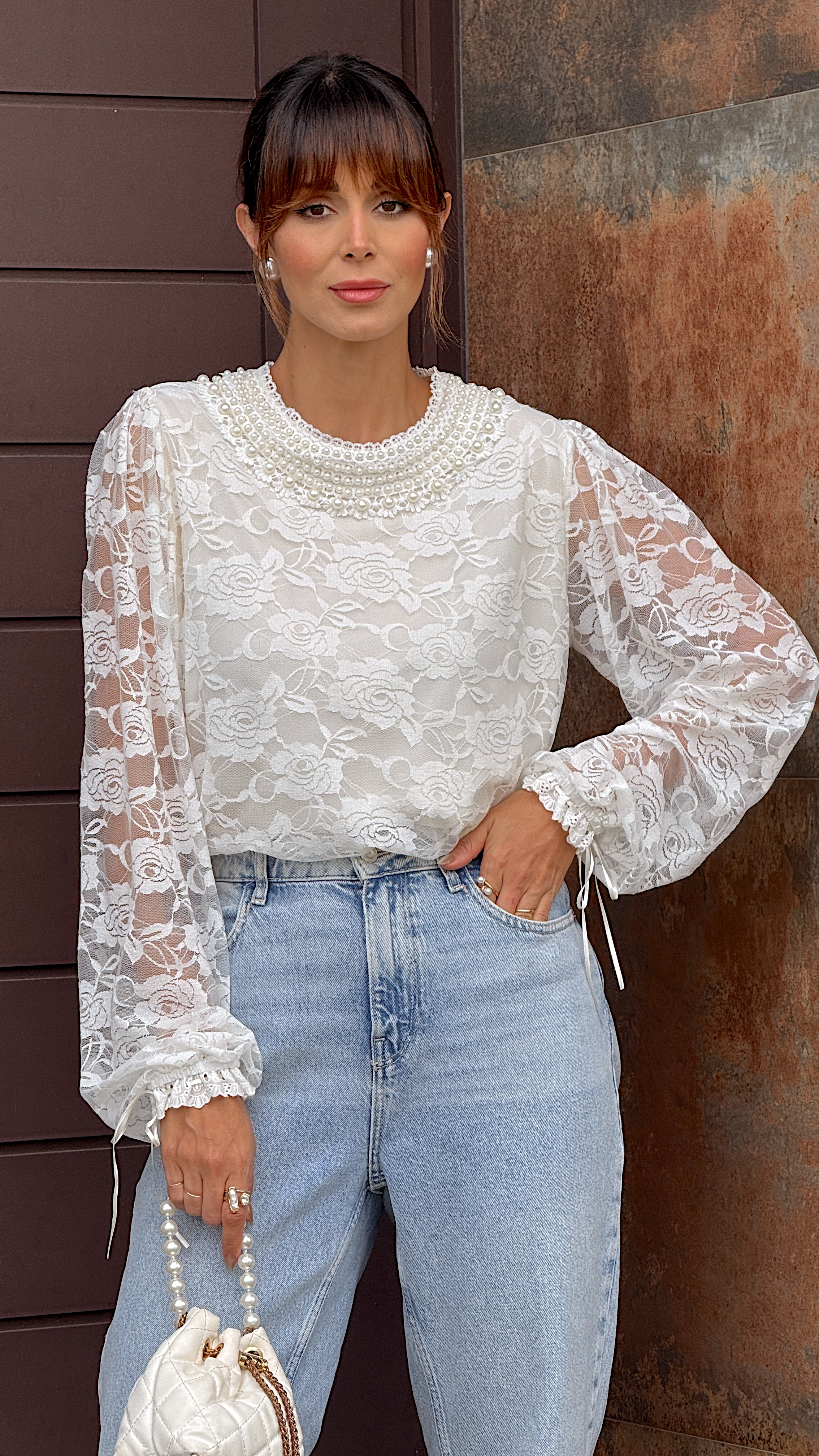 Camisa Off White em Renda - foto 2