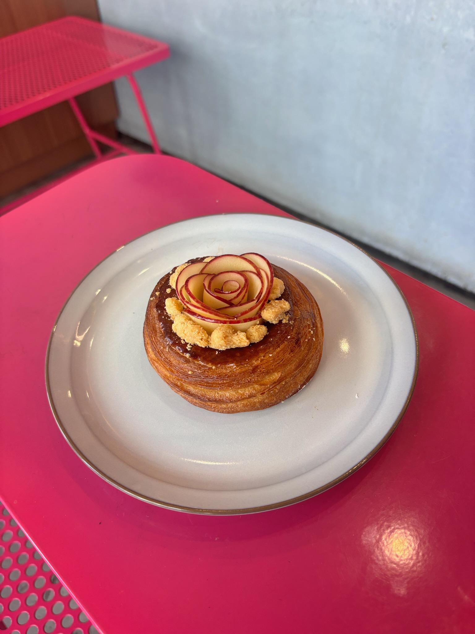 Rose of the Ball - Apple Crumble Danish