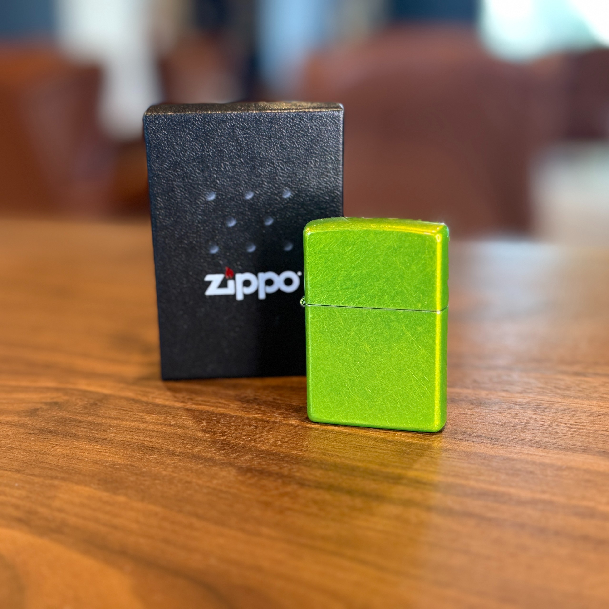 Zippo - Classic Lurid