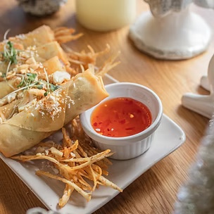 ★ VIETNAMESE CRUNCHY SPRING ROLLS