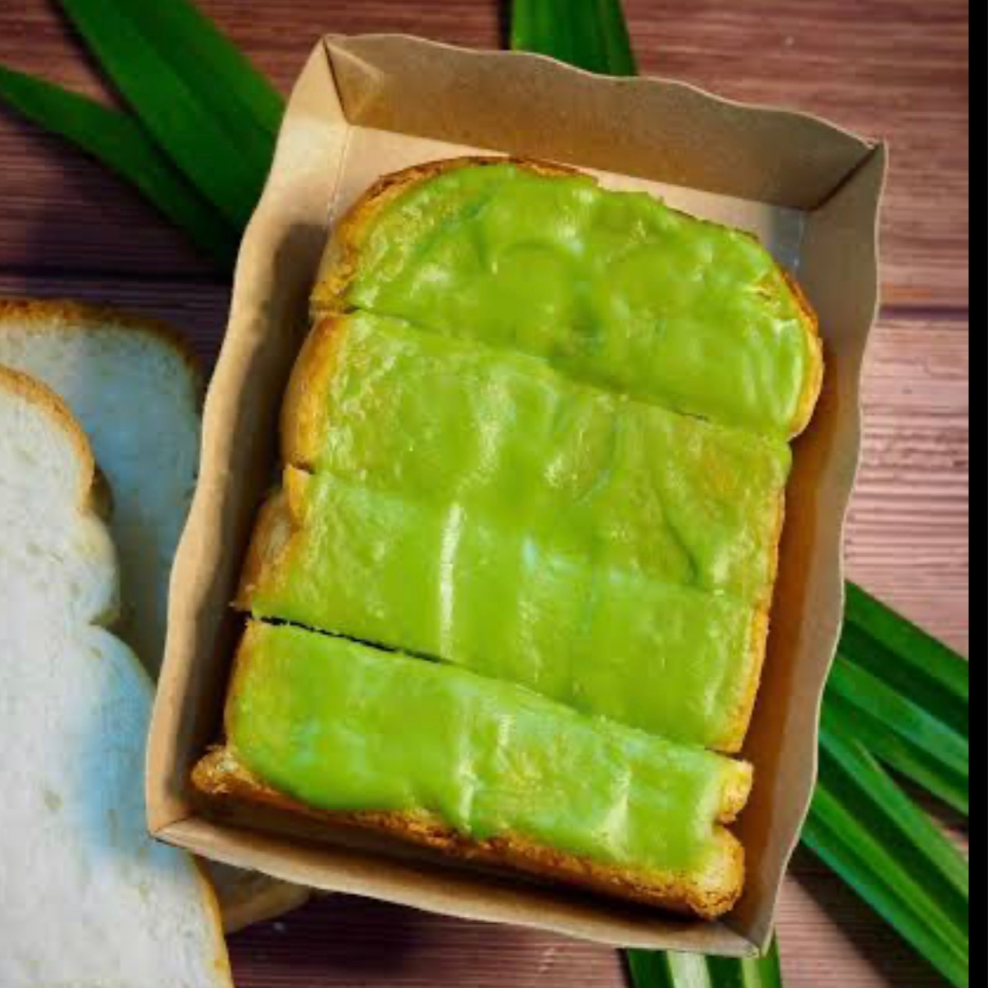 PANDAN CUSTARD TOAST ปังปิ้งสังขยาใบเตย
