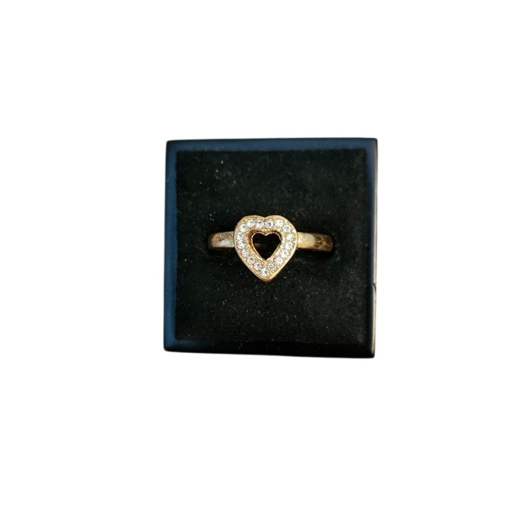 Size 7 Gold Toned Rhinestones Heart Shaped Ring