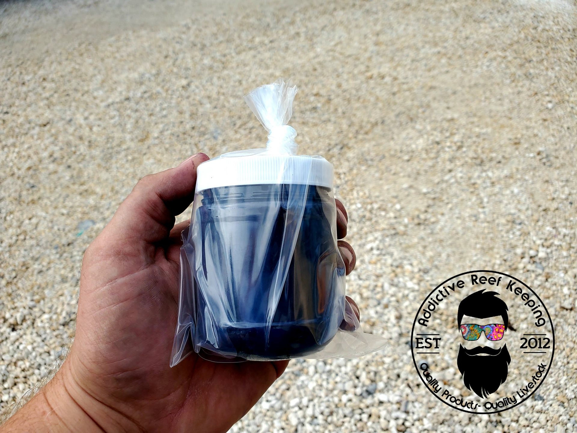 16oz Black Reef Safe Colorant for DRY Rock (Aquascape Touch Up)