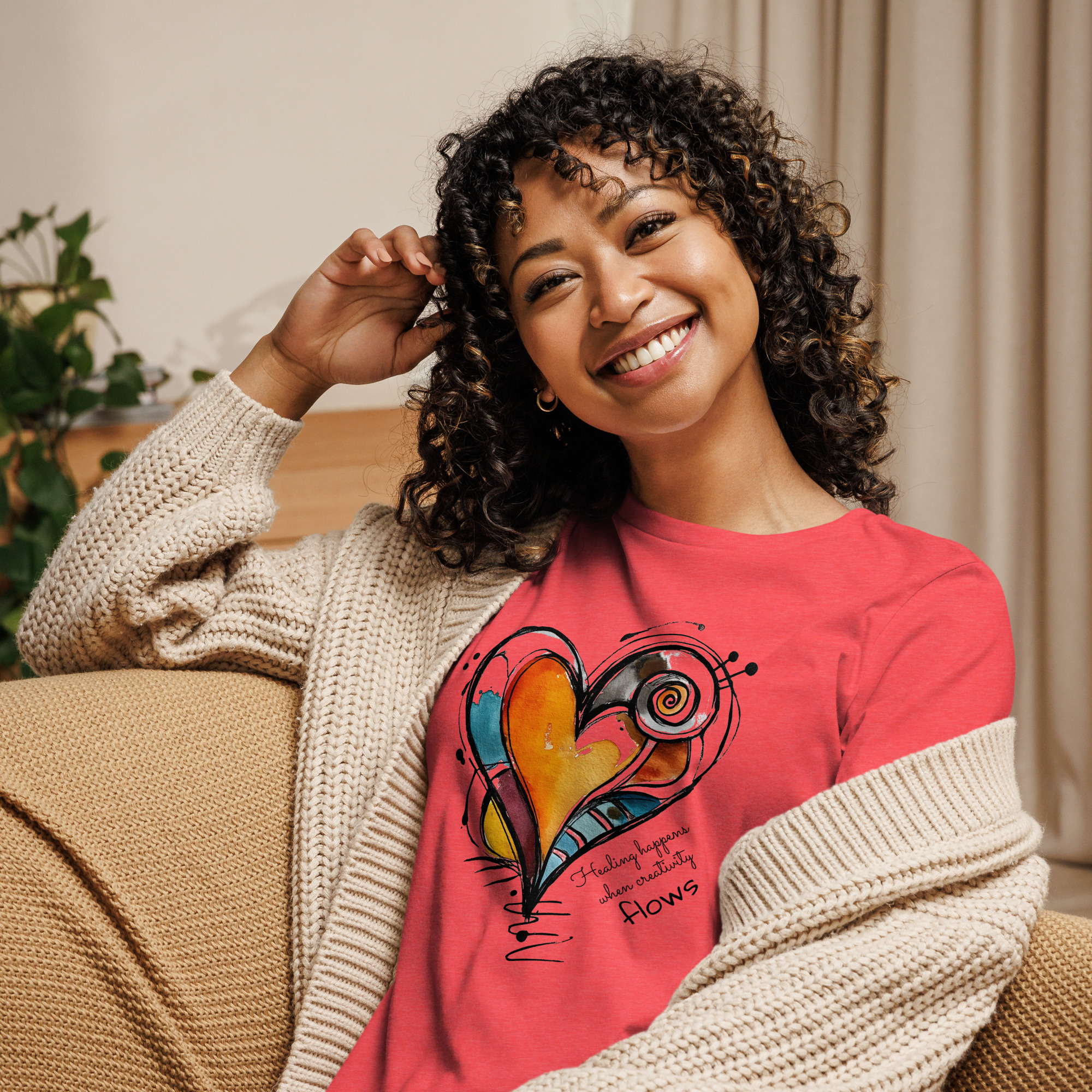 "Healing Happens When Creativity Flows" Women's Relaxed T-Shirt