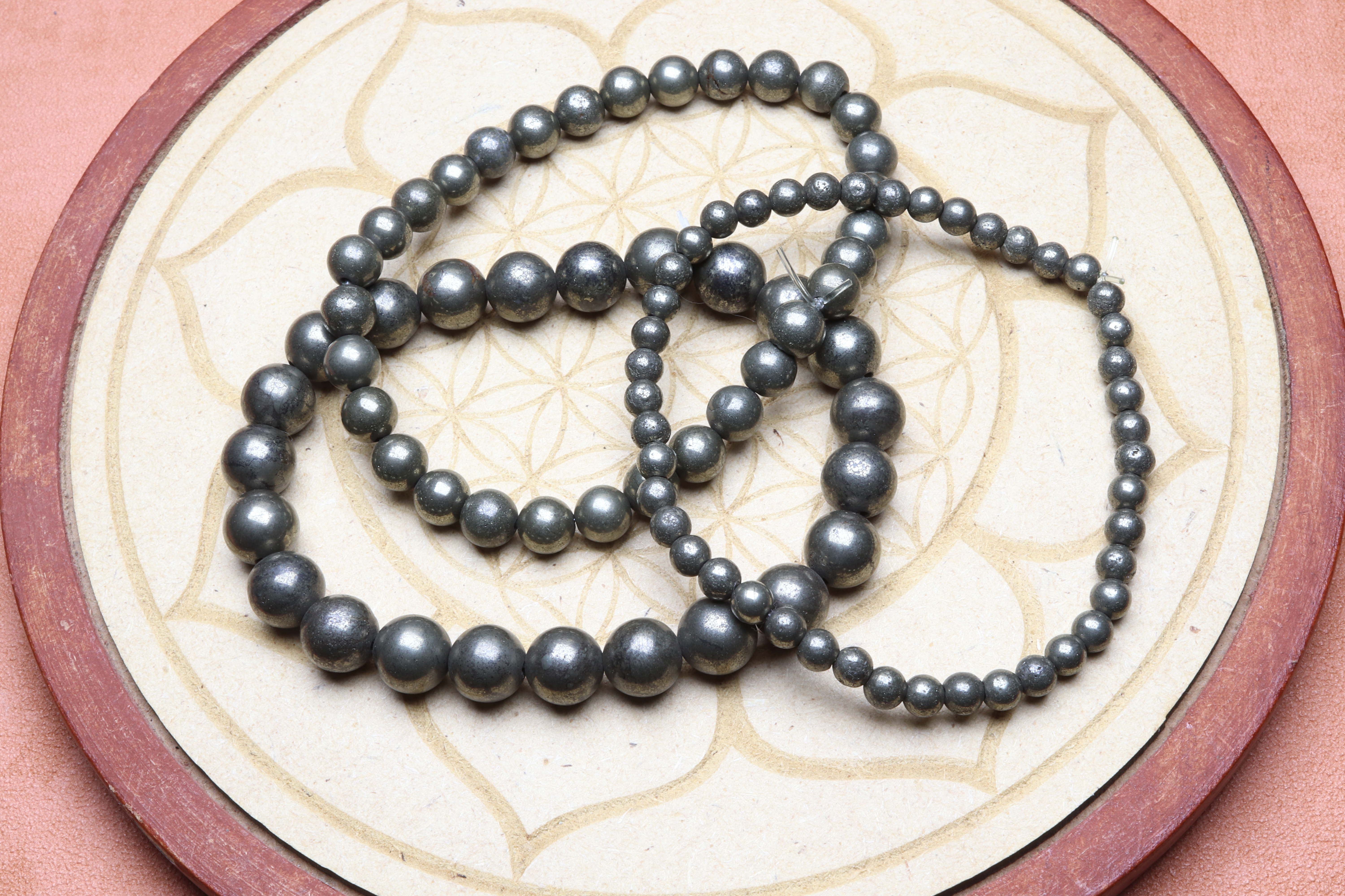 Bracelet Pyrite (1) — stock Valence