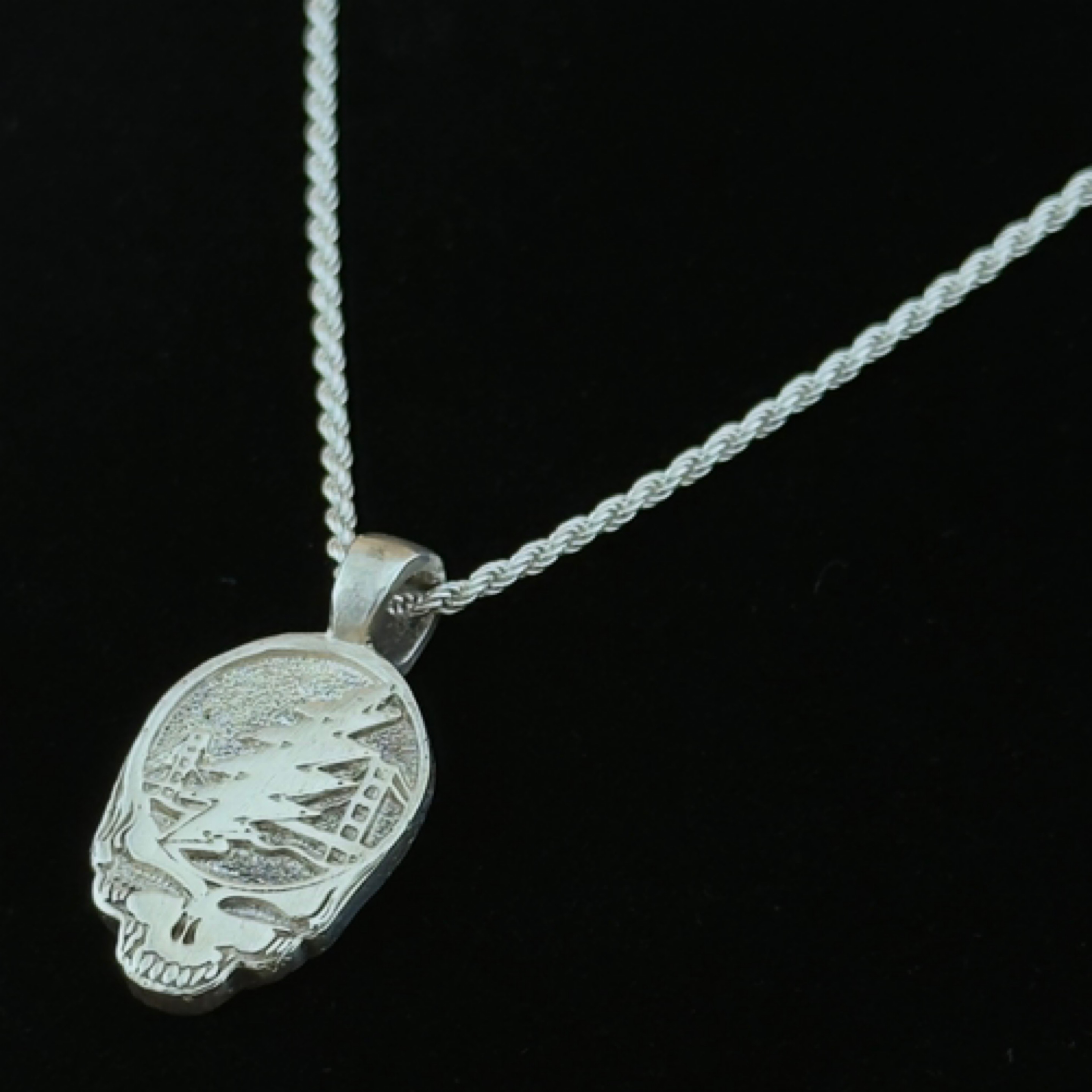 Golden Gate 60th Stealie Pendant, 925 Sterling Silver