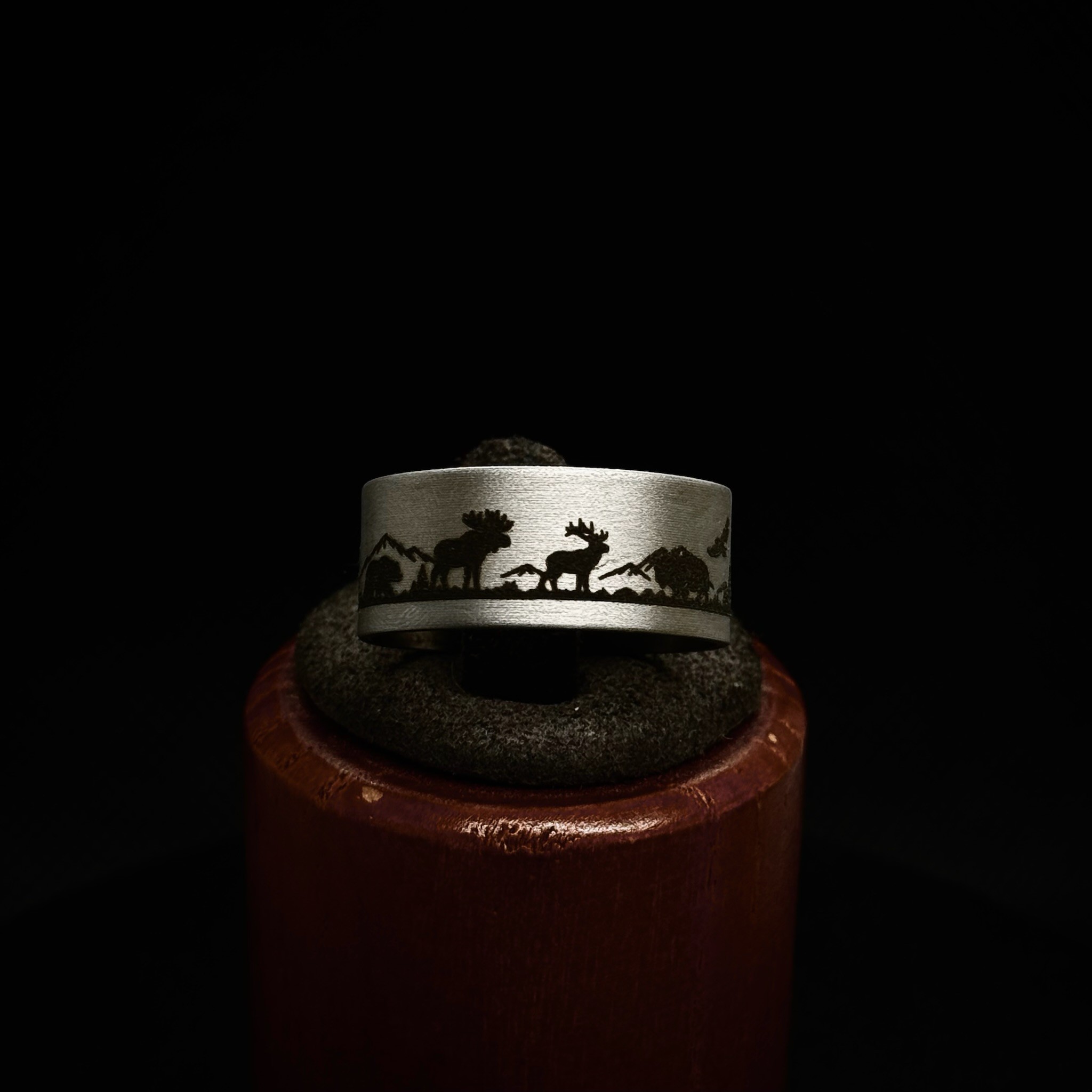Yellowstone Wildlife Ring – Bear, Moose, Deer, Bison & Eagle