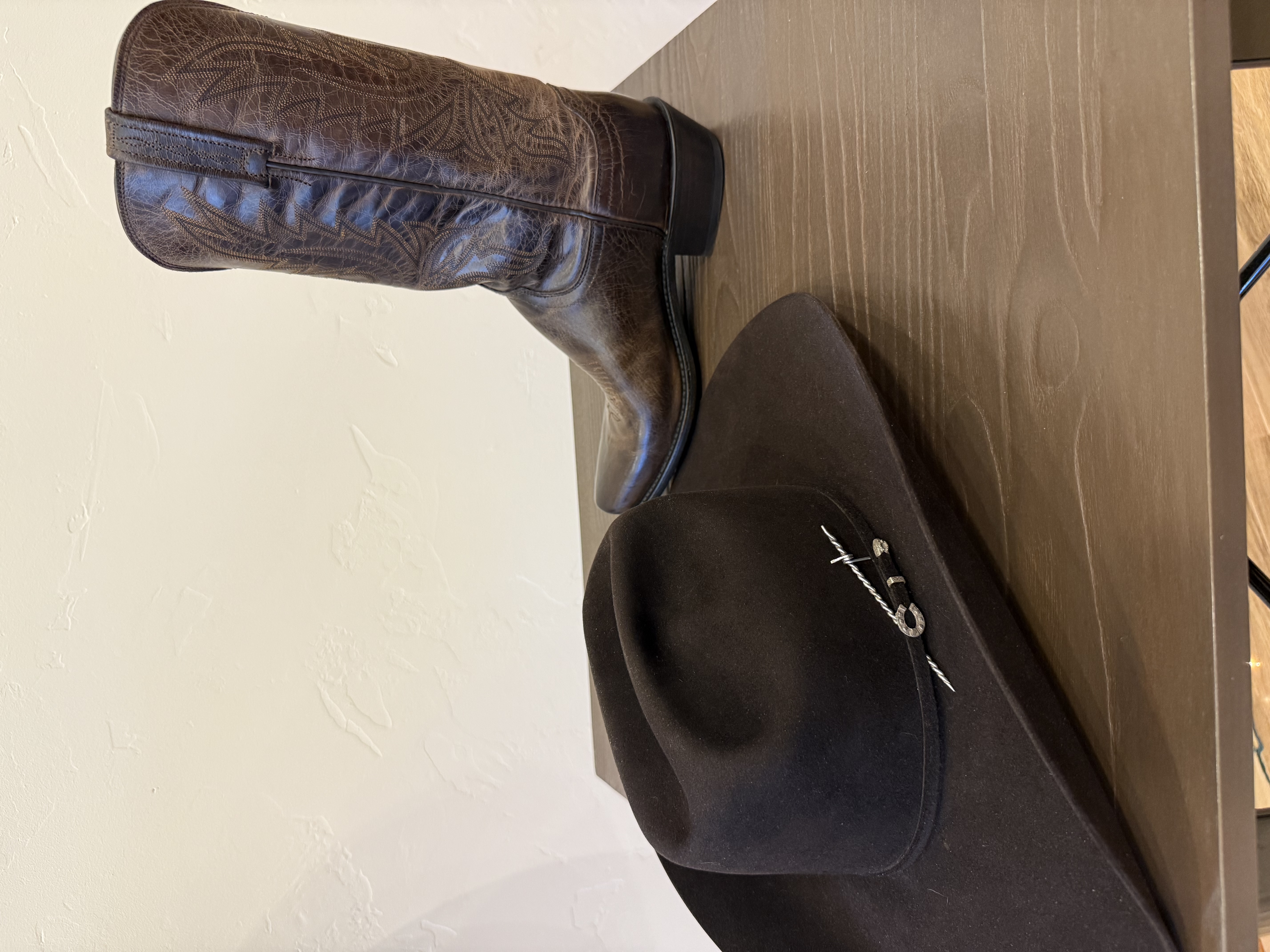 Sterling Silver Barbed Wire Brim Detail - Gunmetal